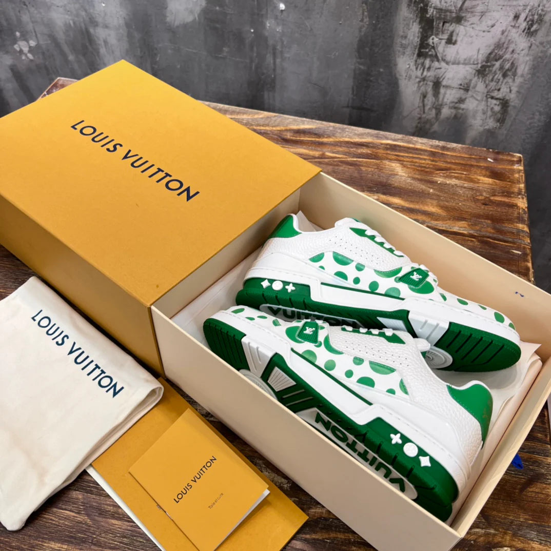 LV SNEAKER
