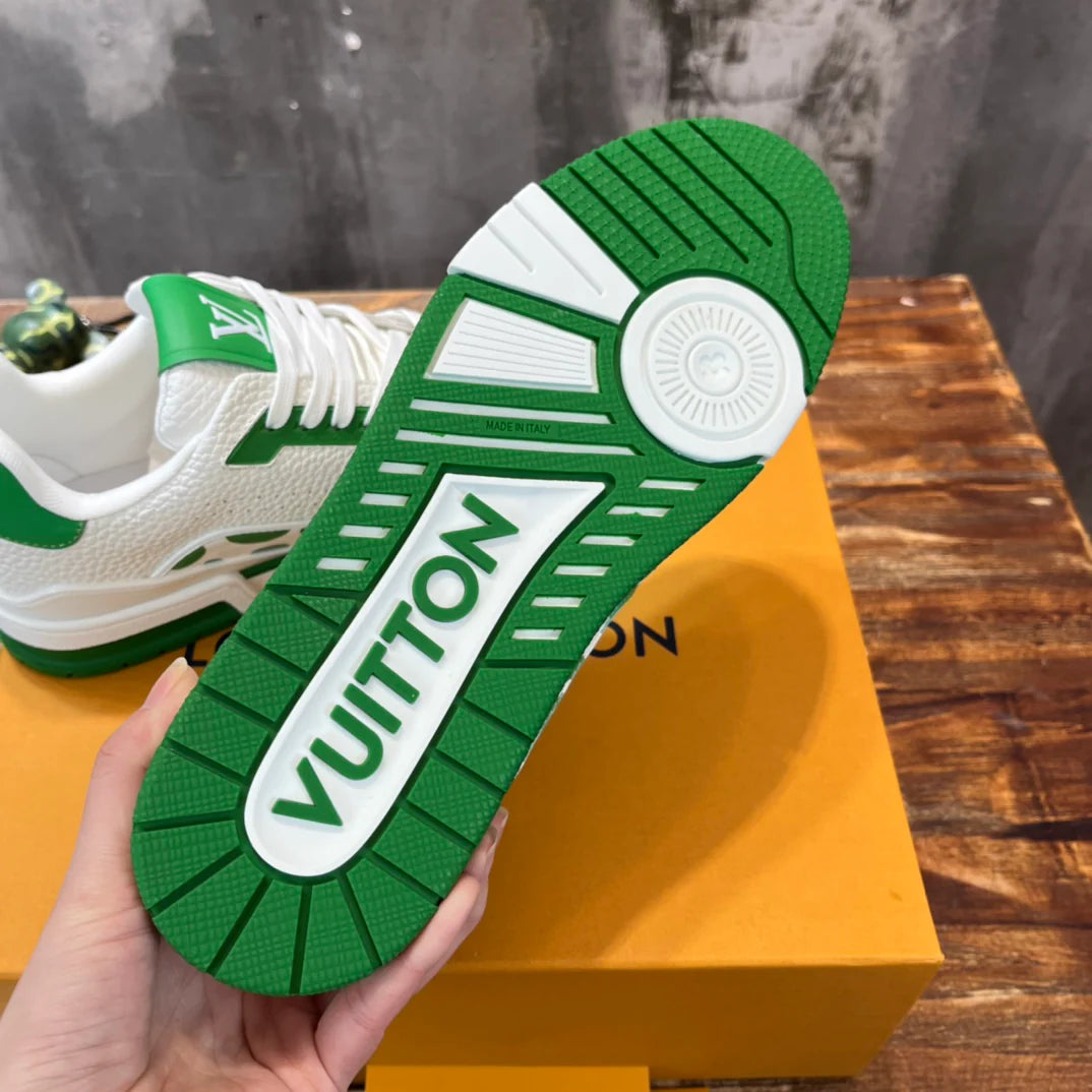 LV SNEAKER