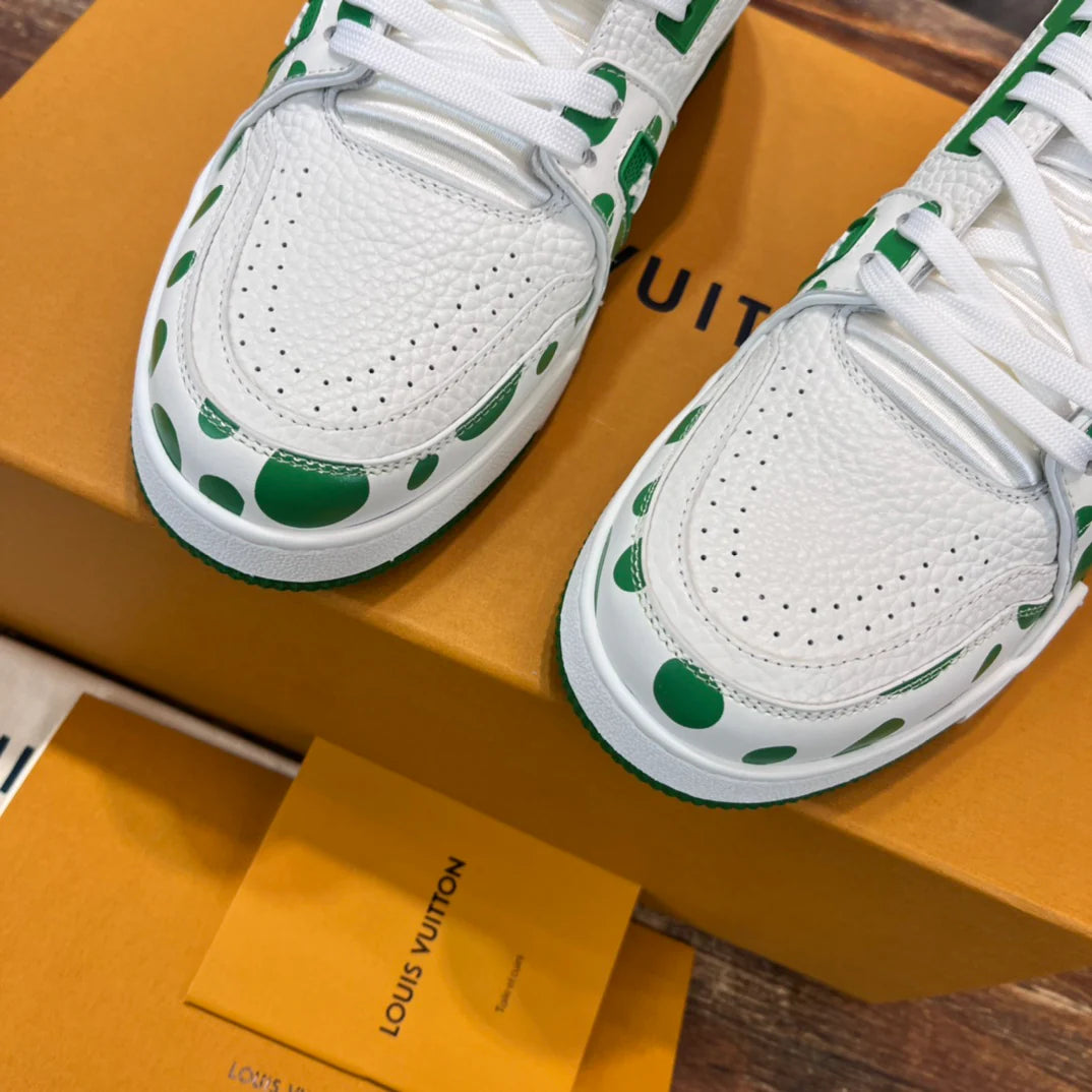 LV SNEAKER
