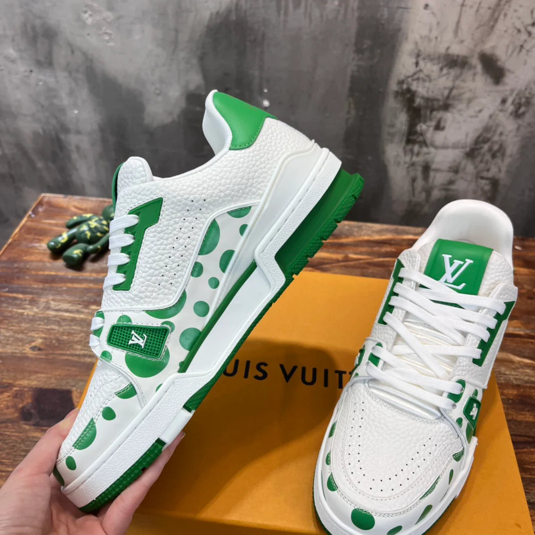 LV SNEAKER