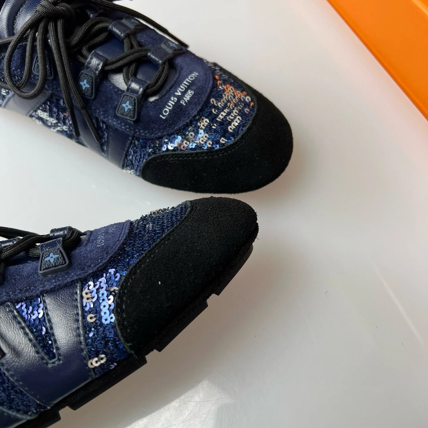 LV SNEAKER