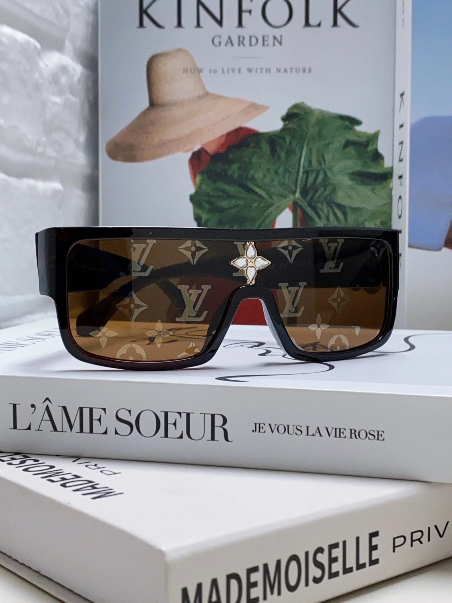 LV SUNGLASSES