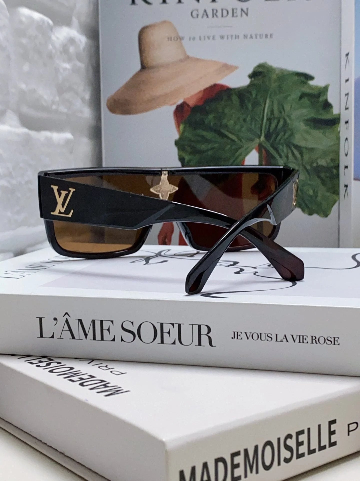 LV SUNGLASSES