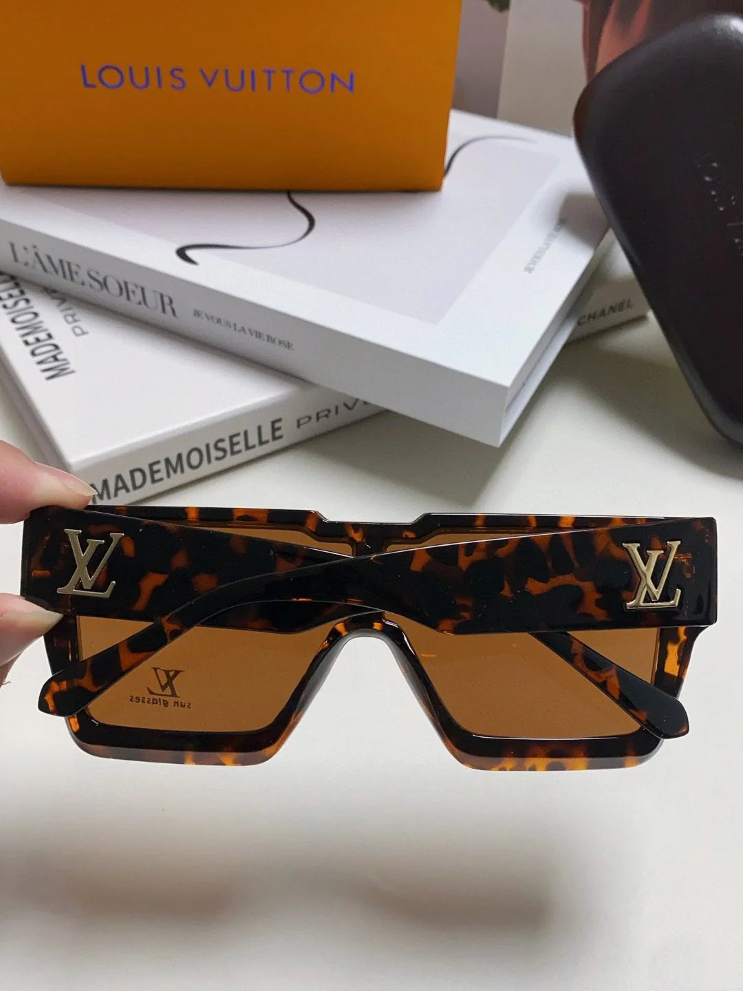LV SUNGLASSES