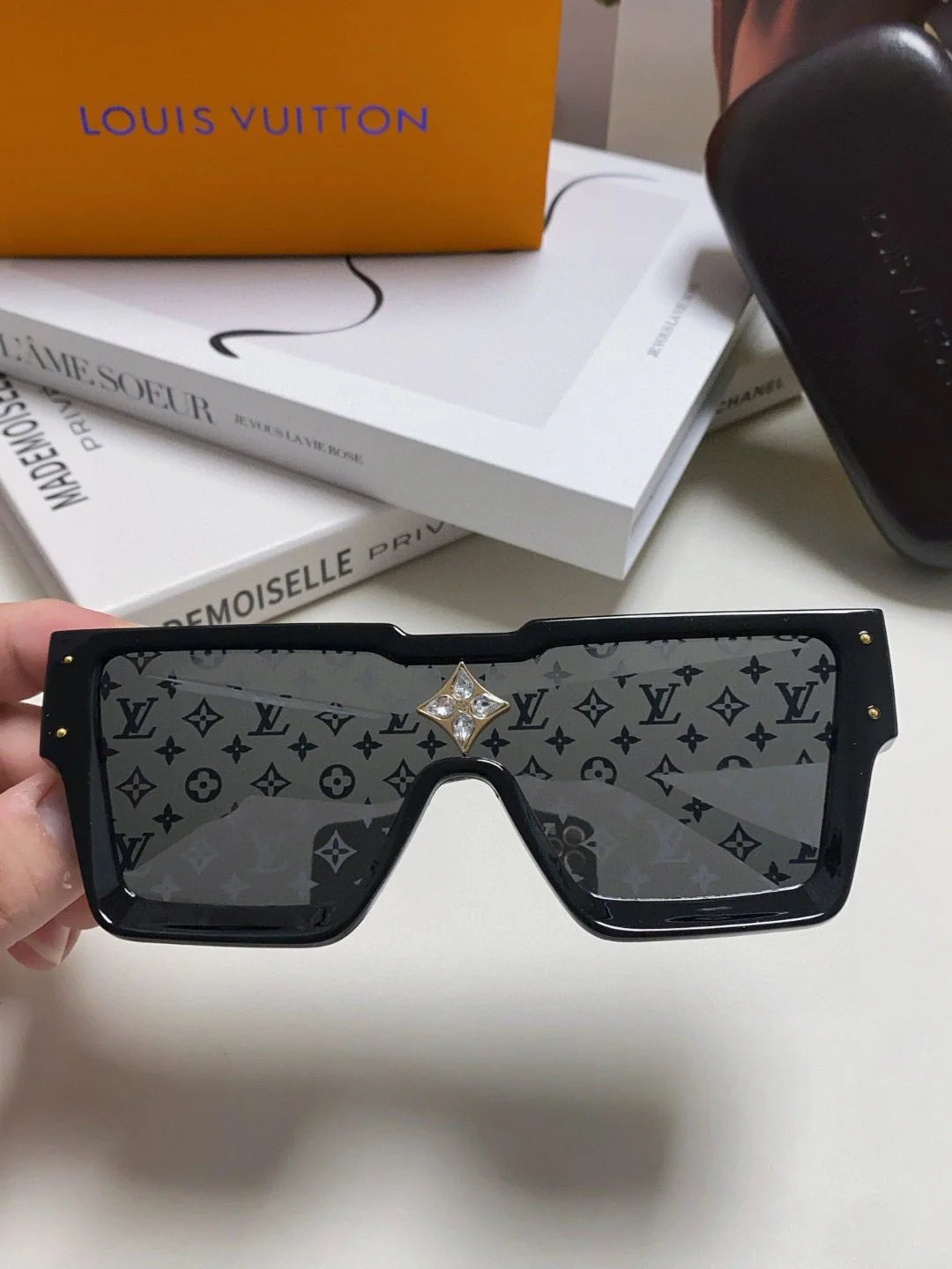 LV SUNGLASSES