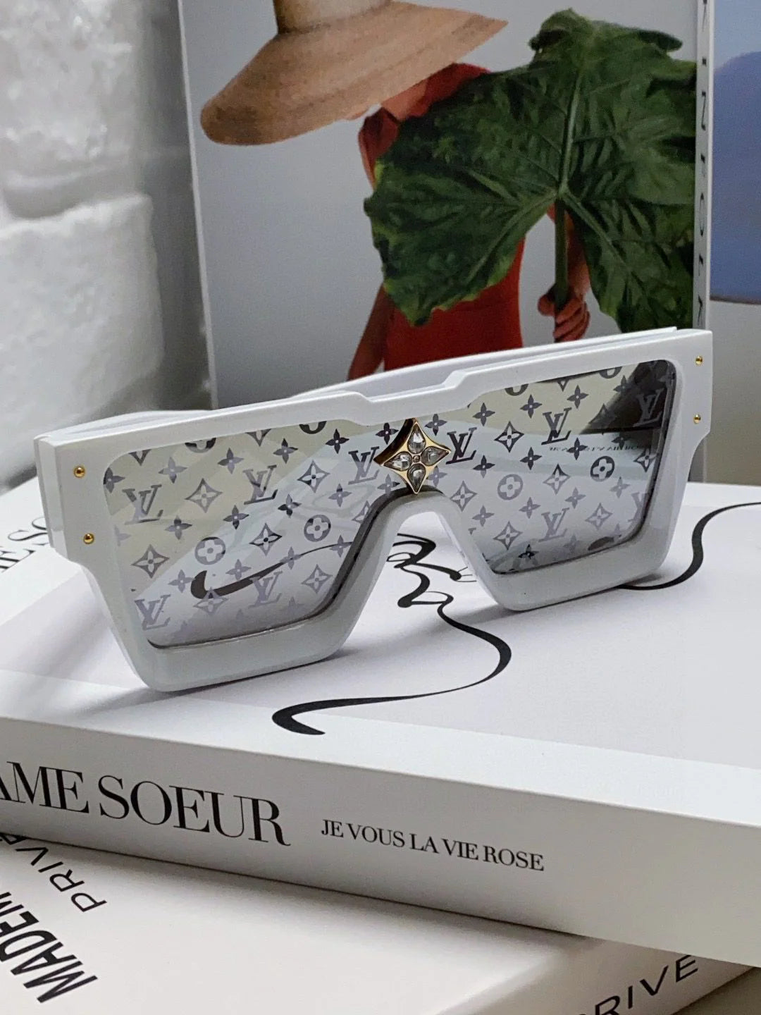 LV SUNGLASSES