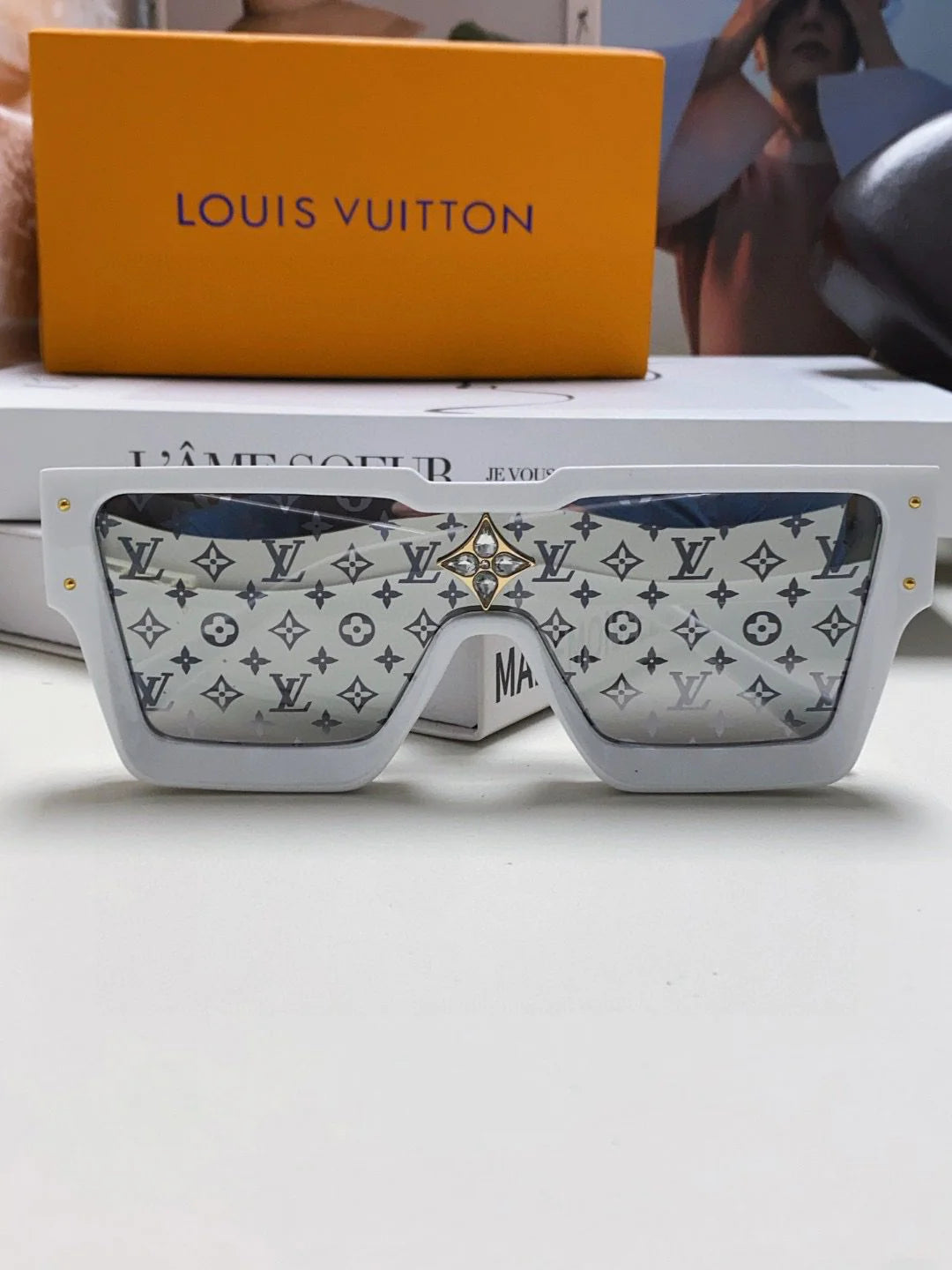 LV SUNGLASSES