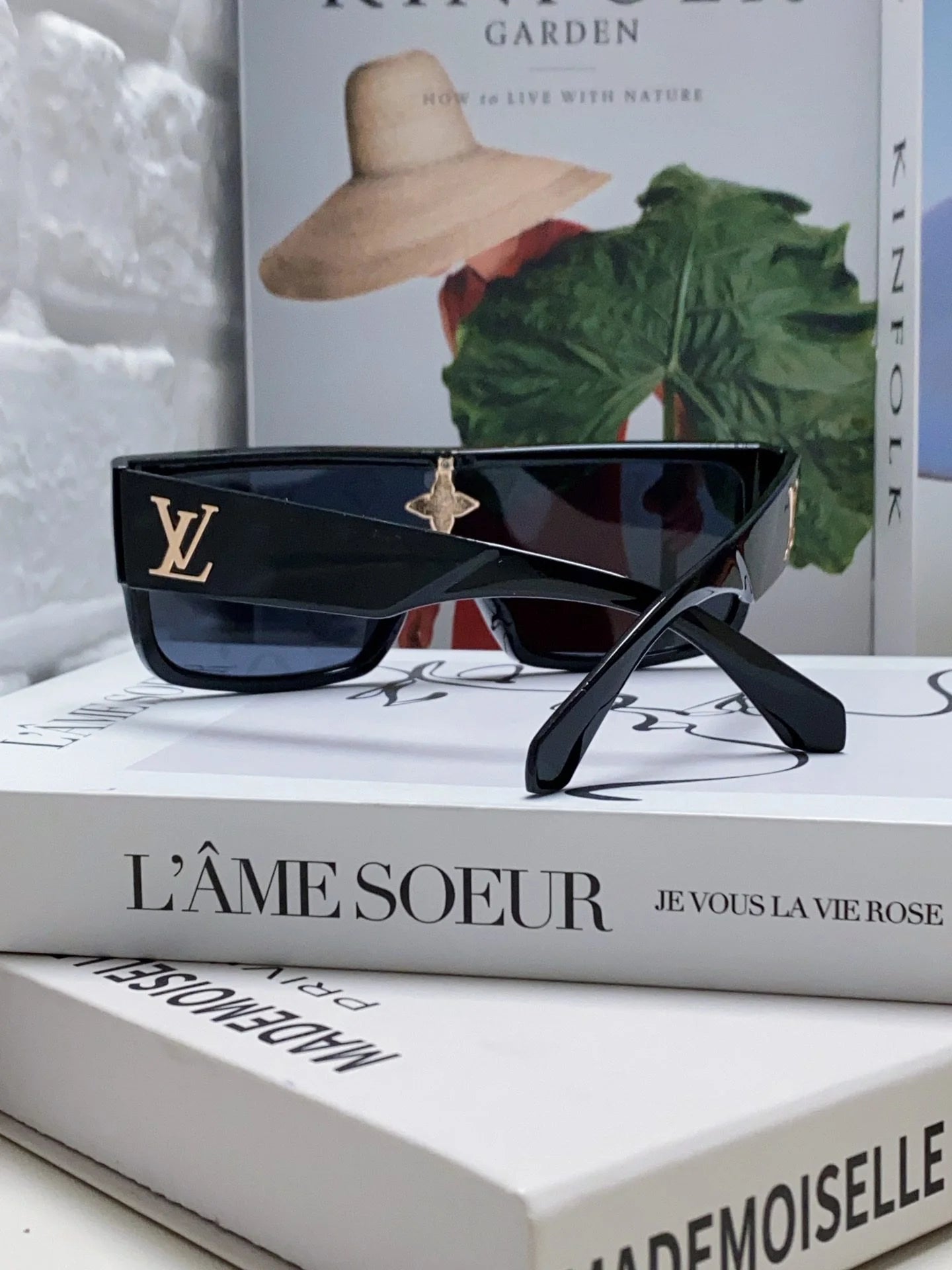 LV SUNGLASSES