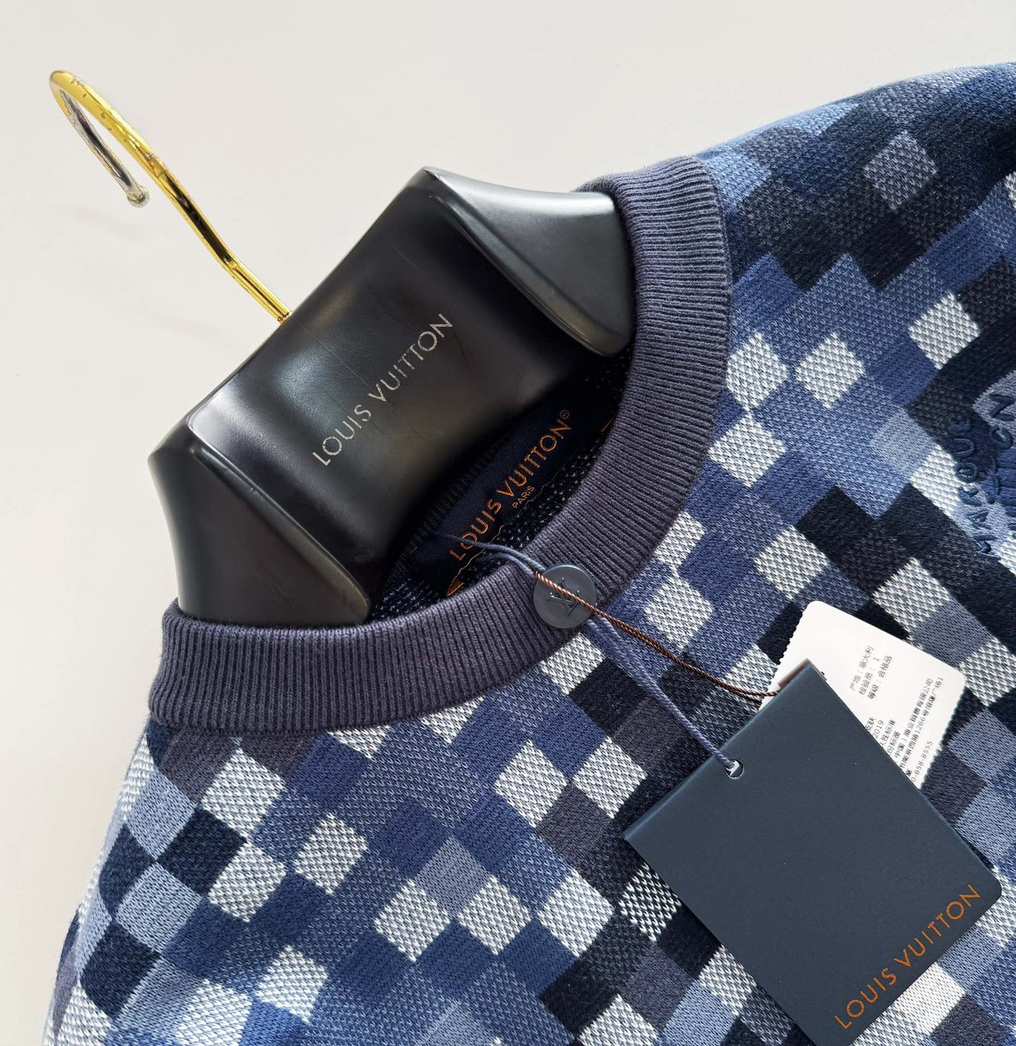 LV SWEATER