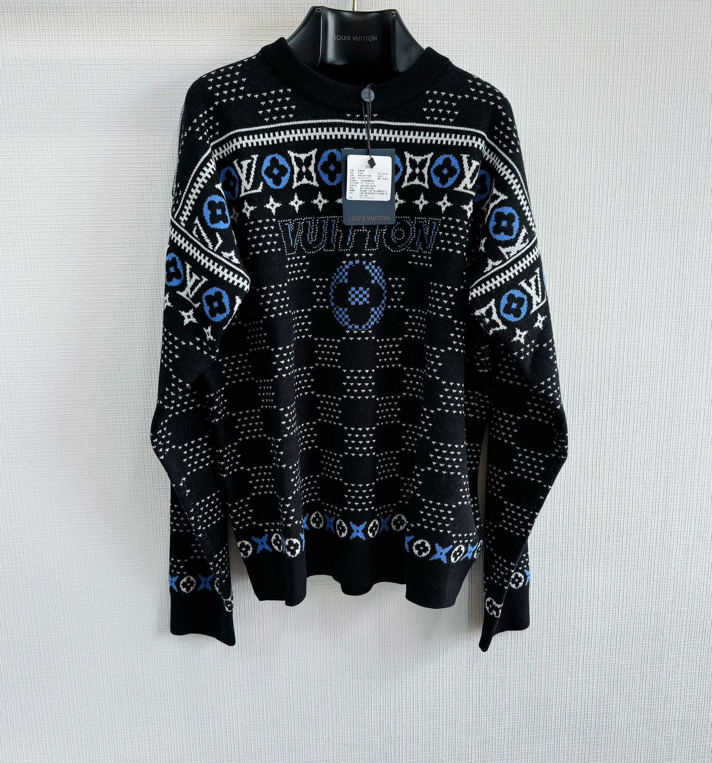 LV SWEATER