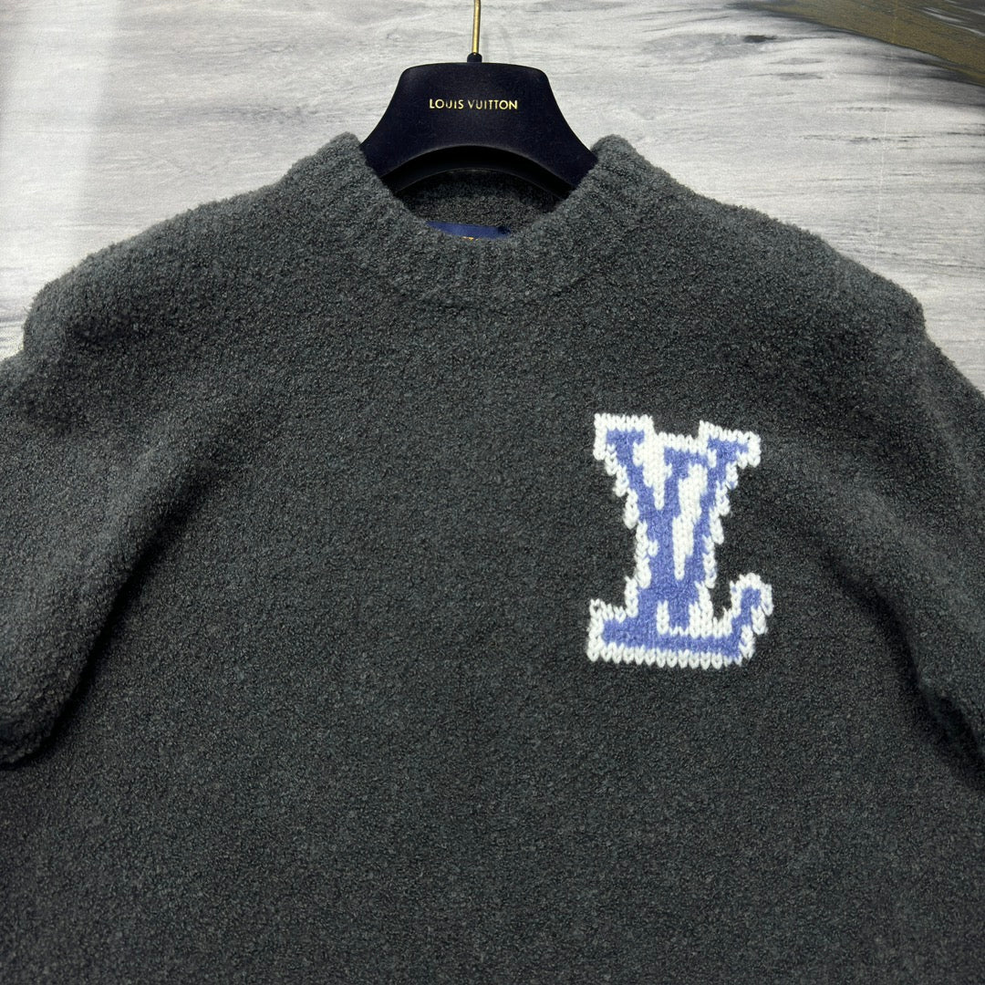 LV SWEATER