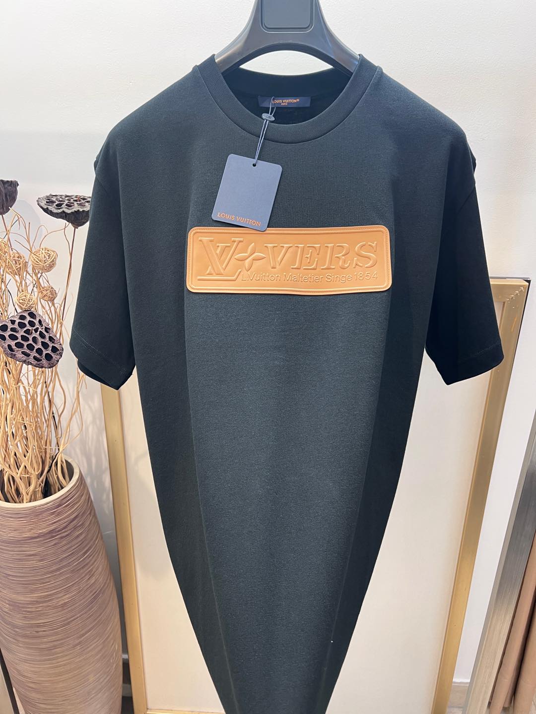 LV TSHIRT