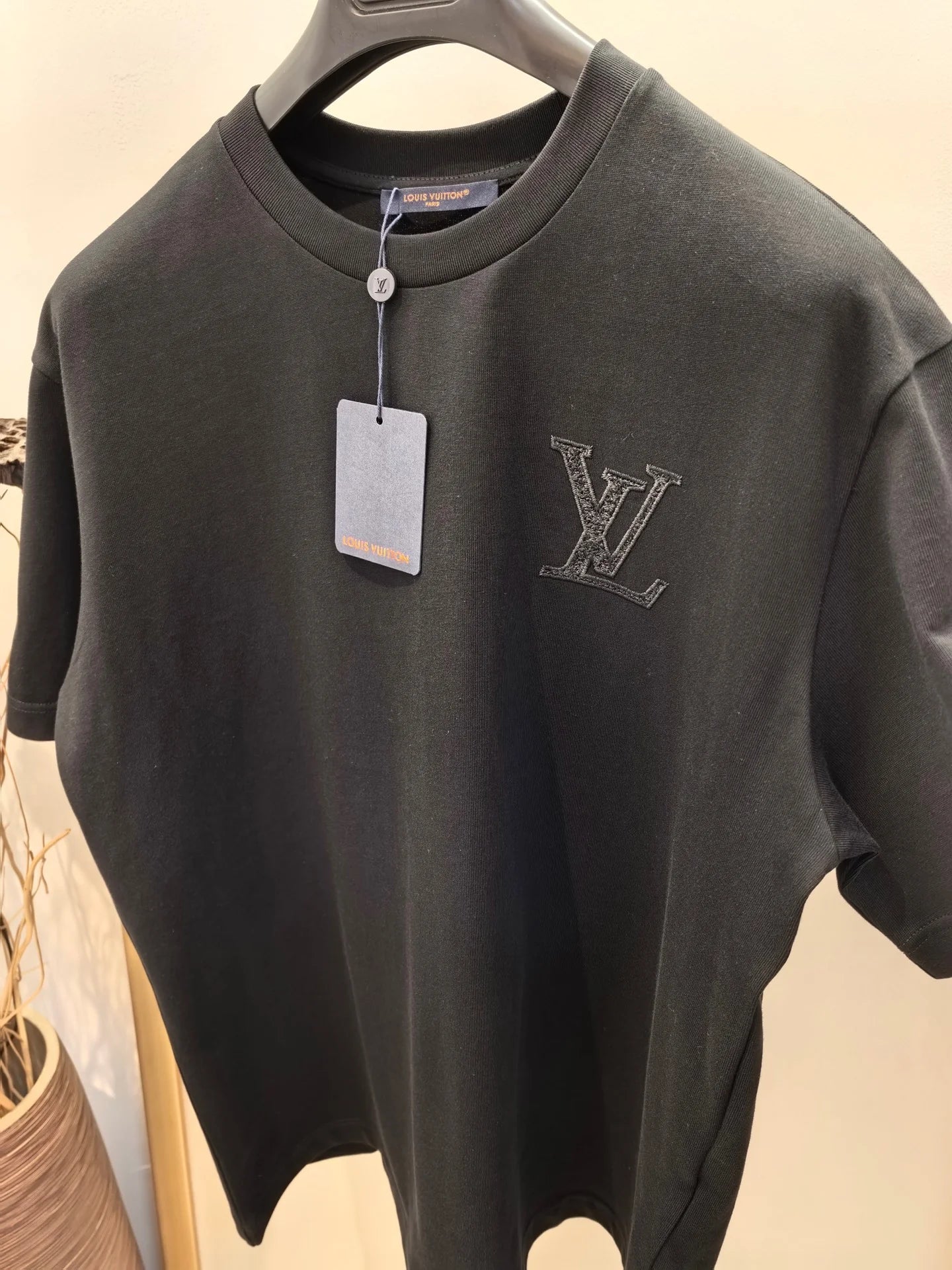 LV TSHIRT