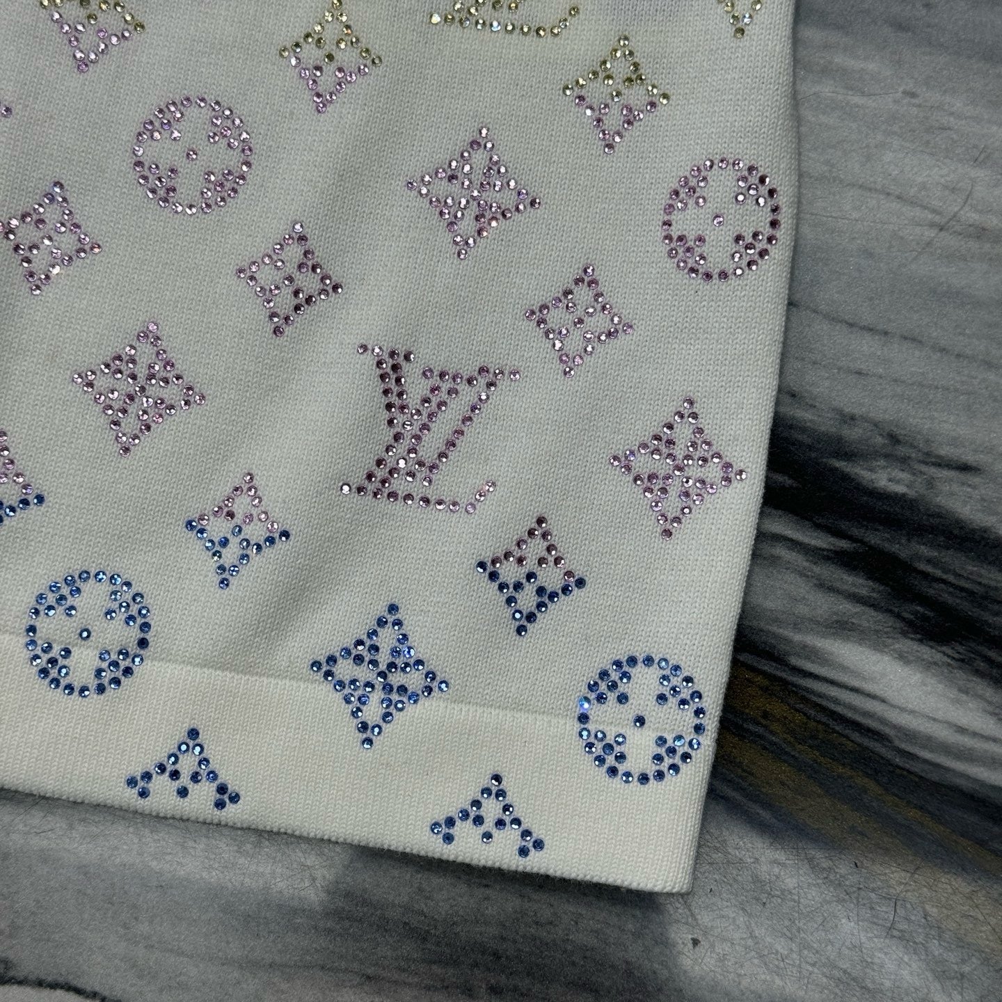LV TSHIRT
