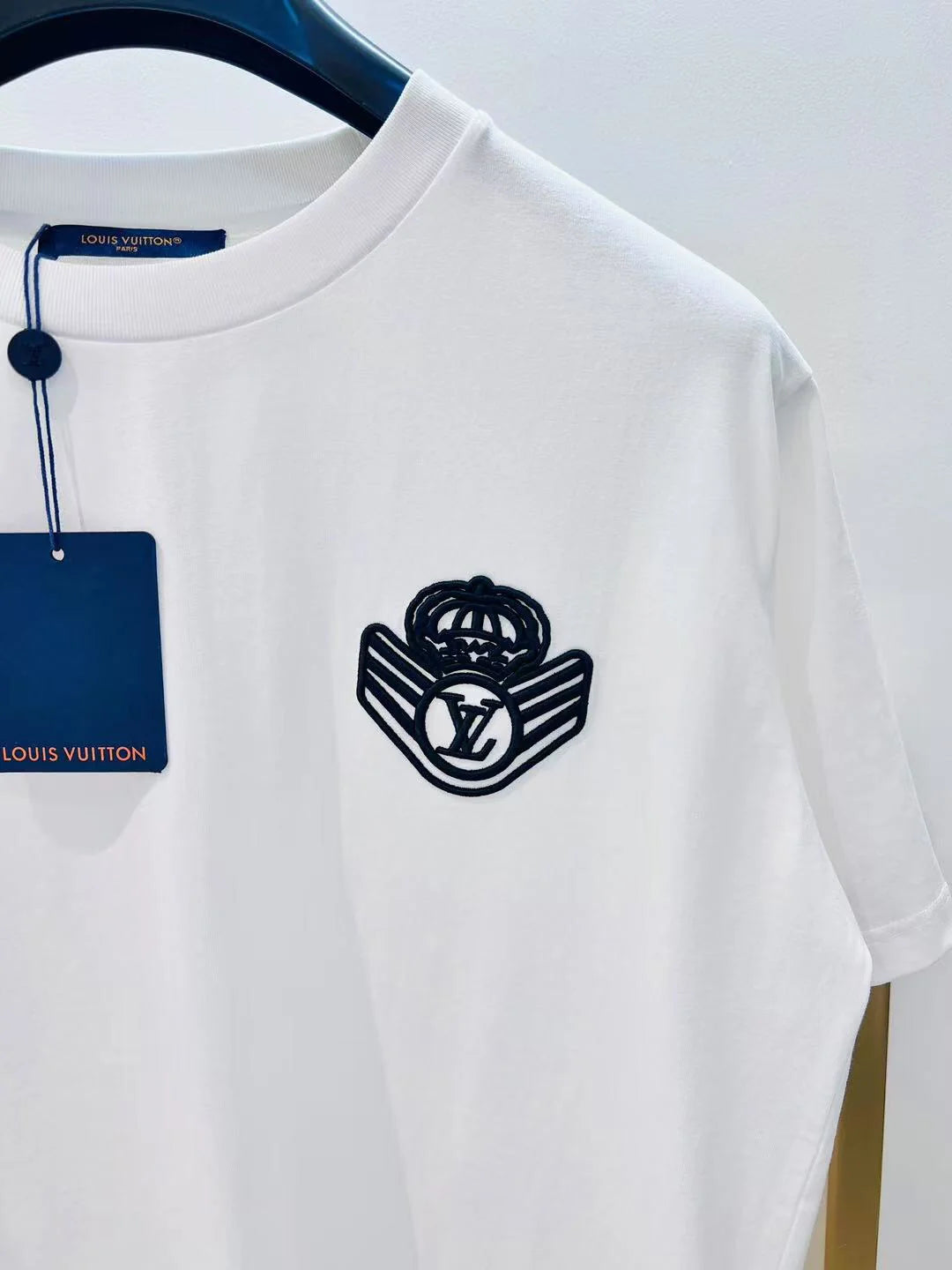 LV TSHIRT