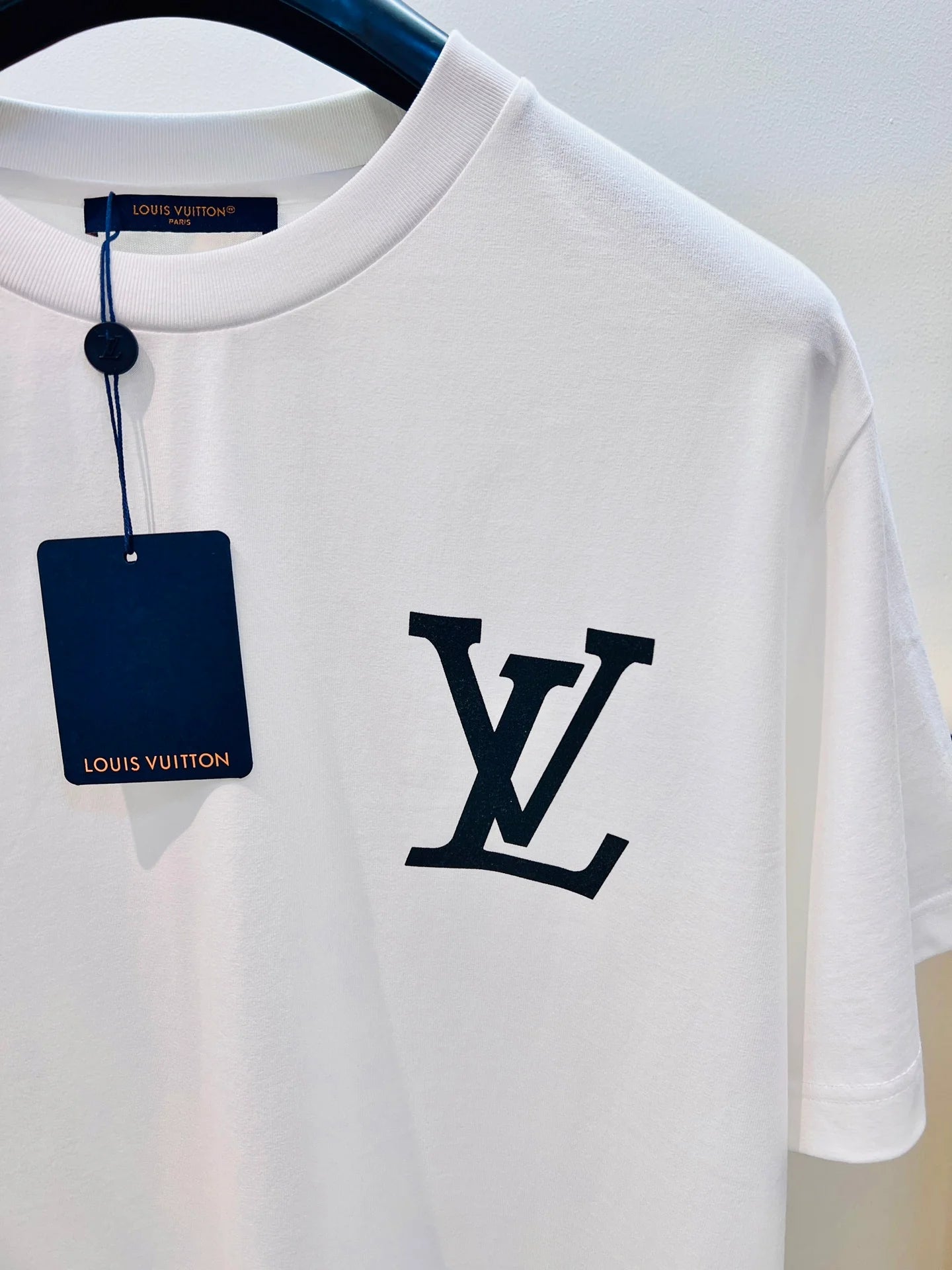 LV TSHIRT
