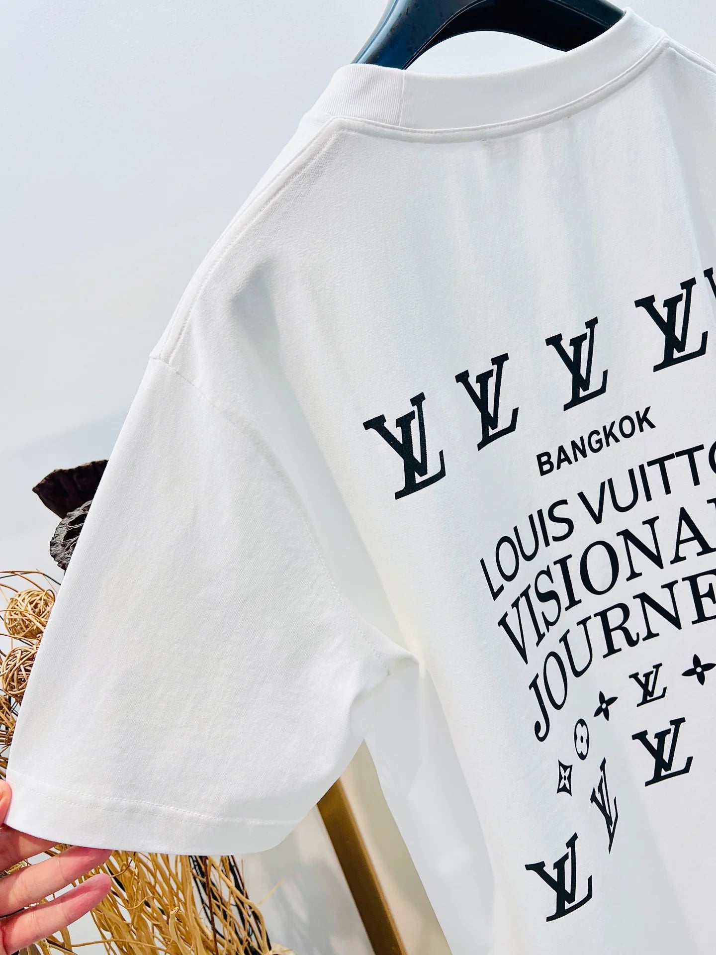 LV TSHIRT