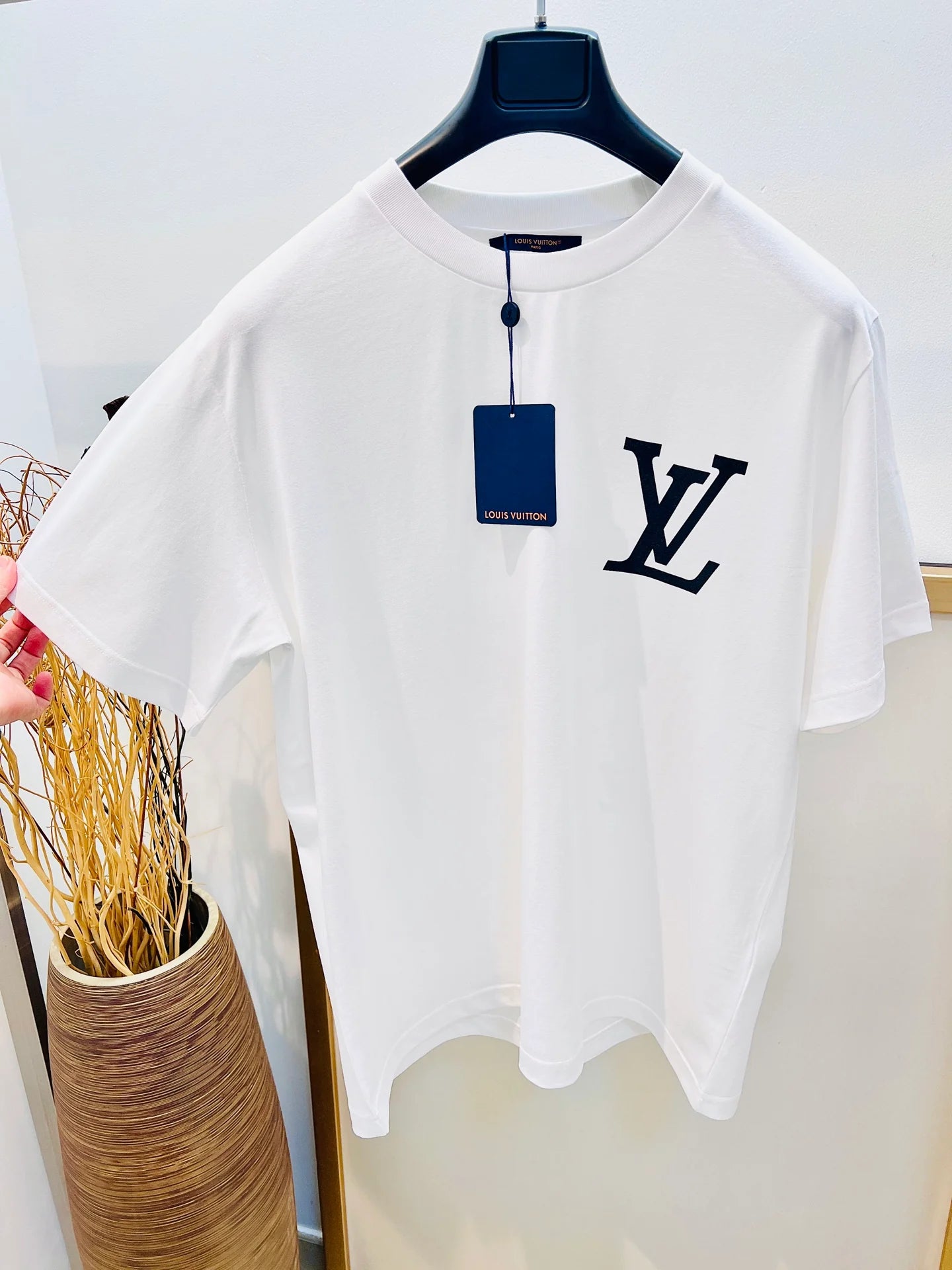 LV TSHIRT