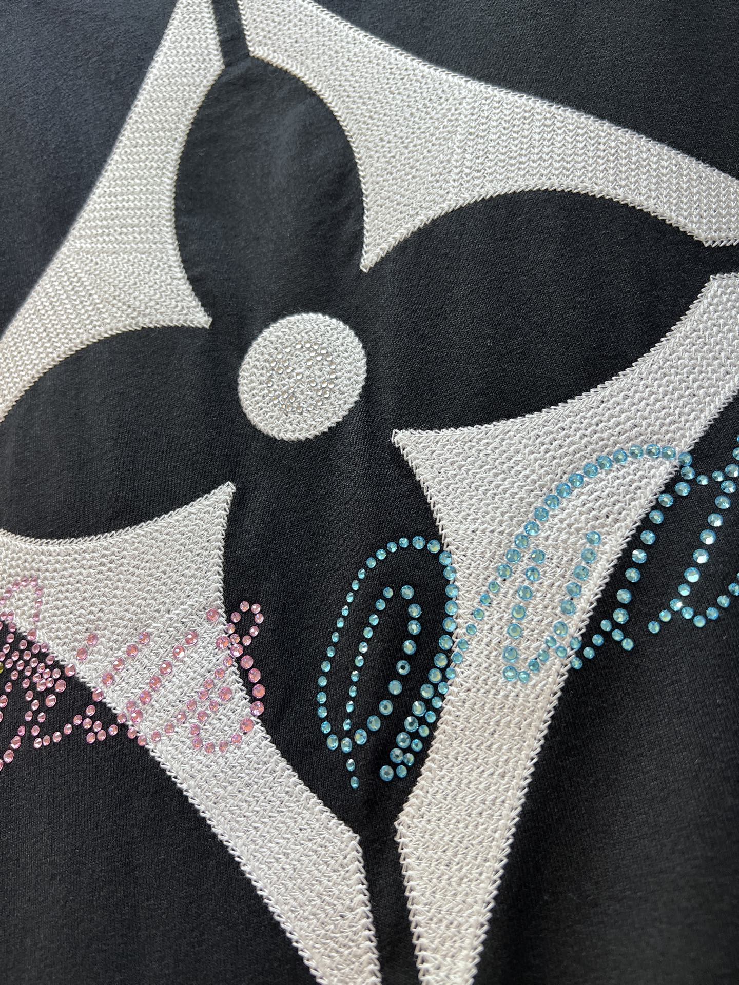 LV TSHIRT
