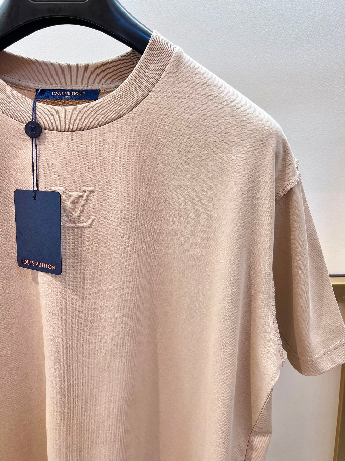 LV TSHIRT