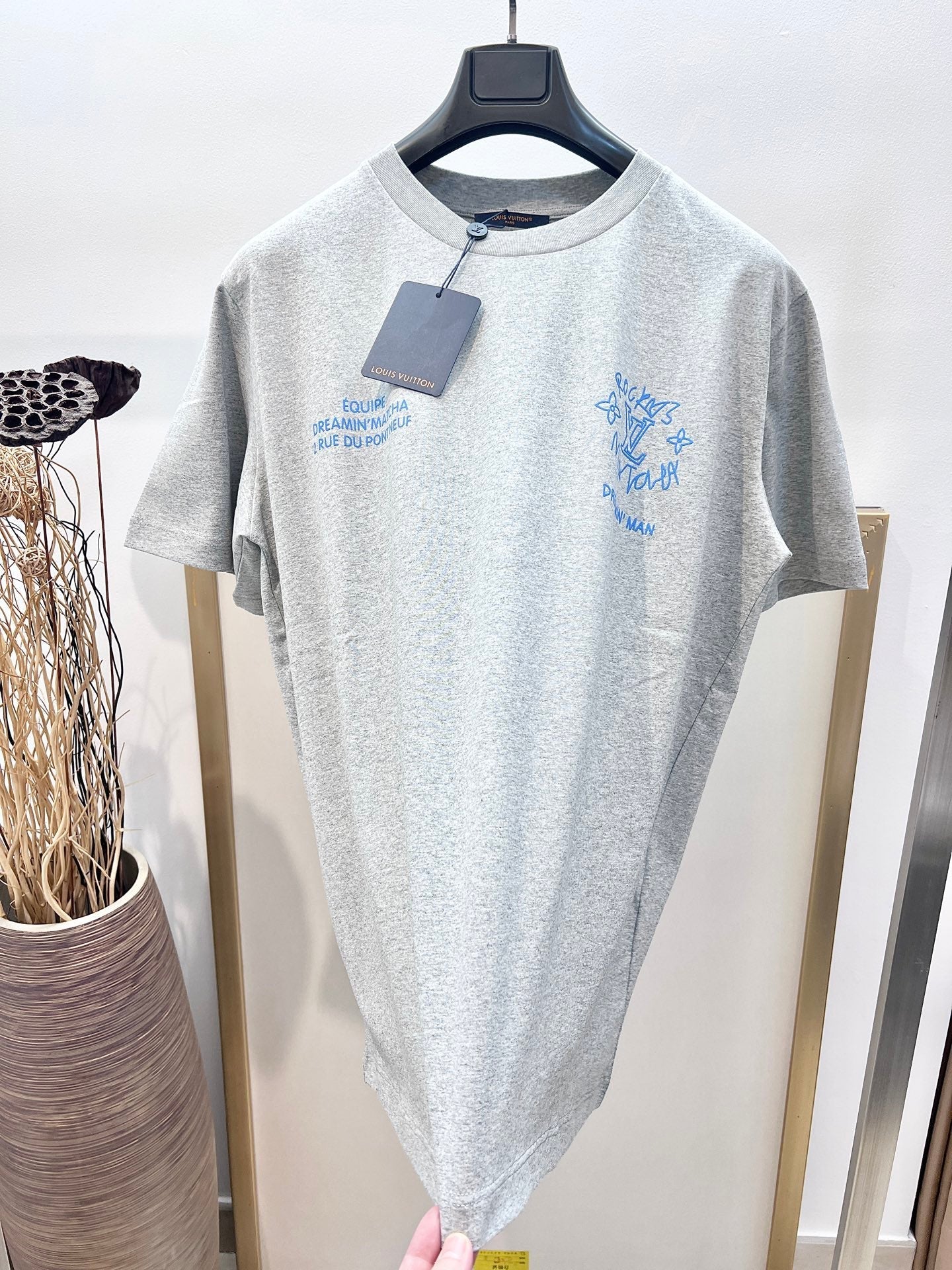 LV TSHIRT 2025