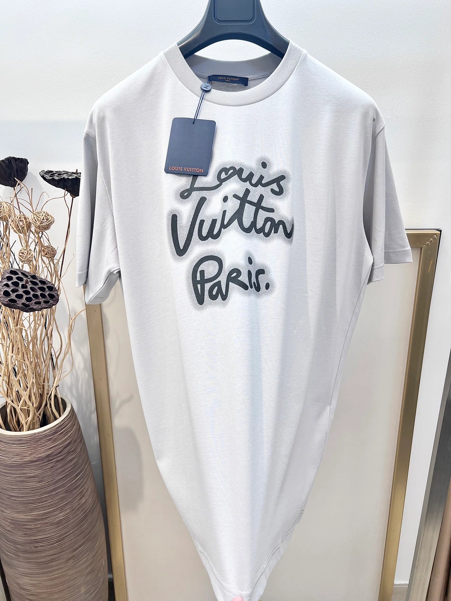 LV TSHIRT
