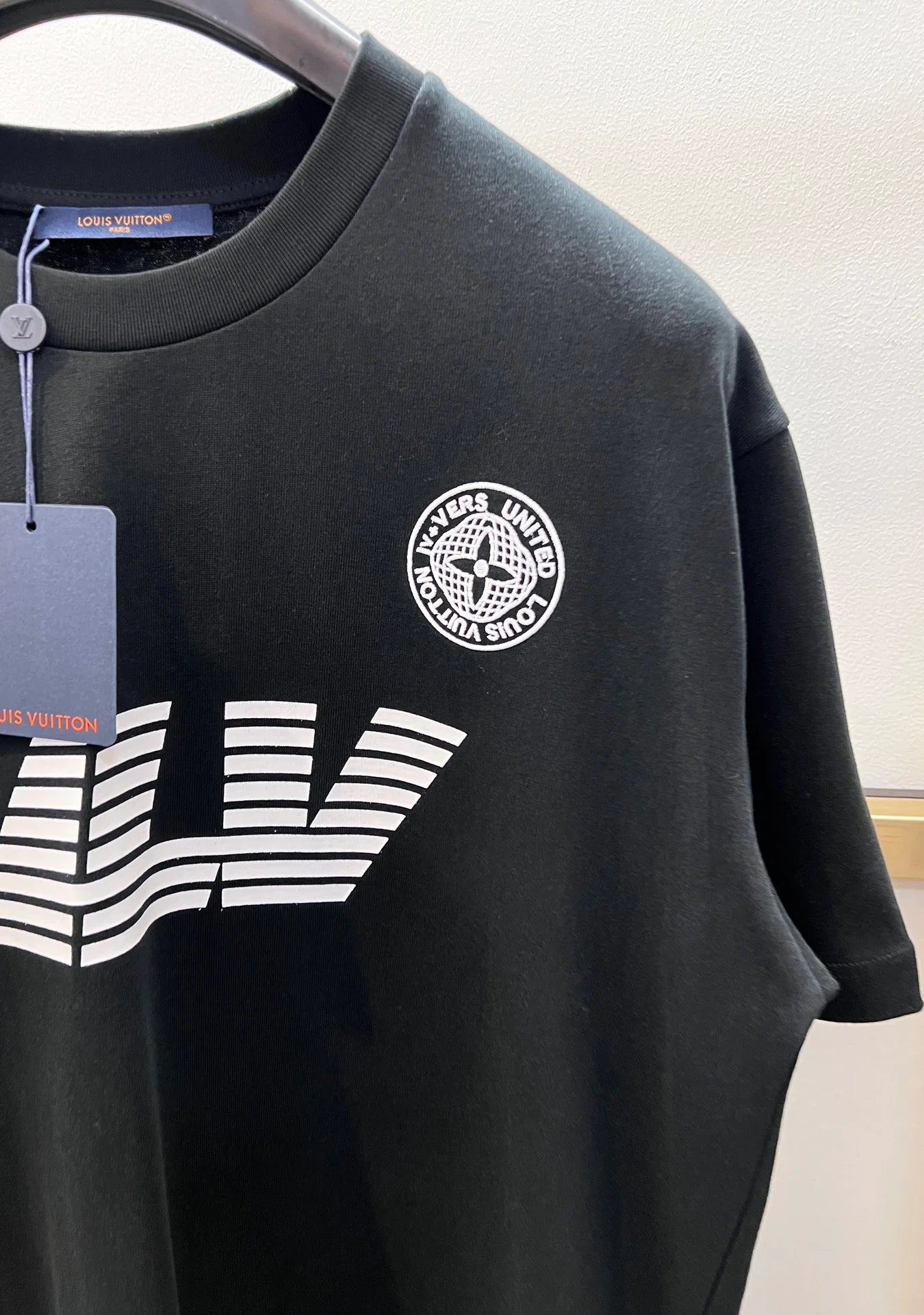 LV TSHIRT