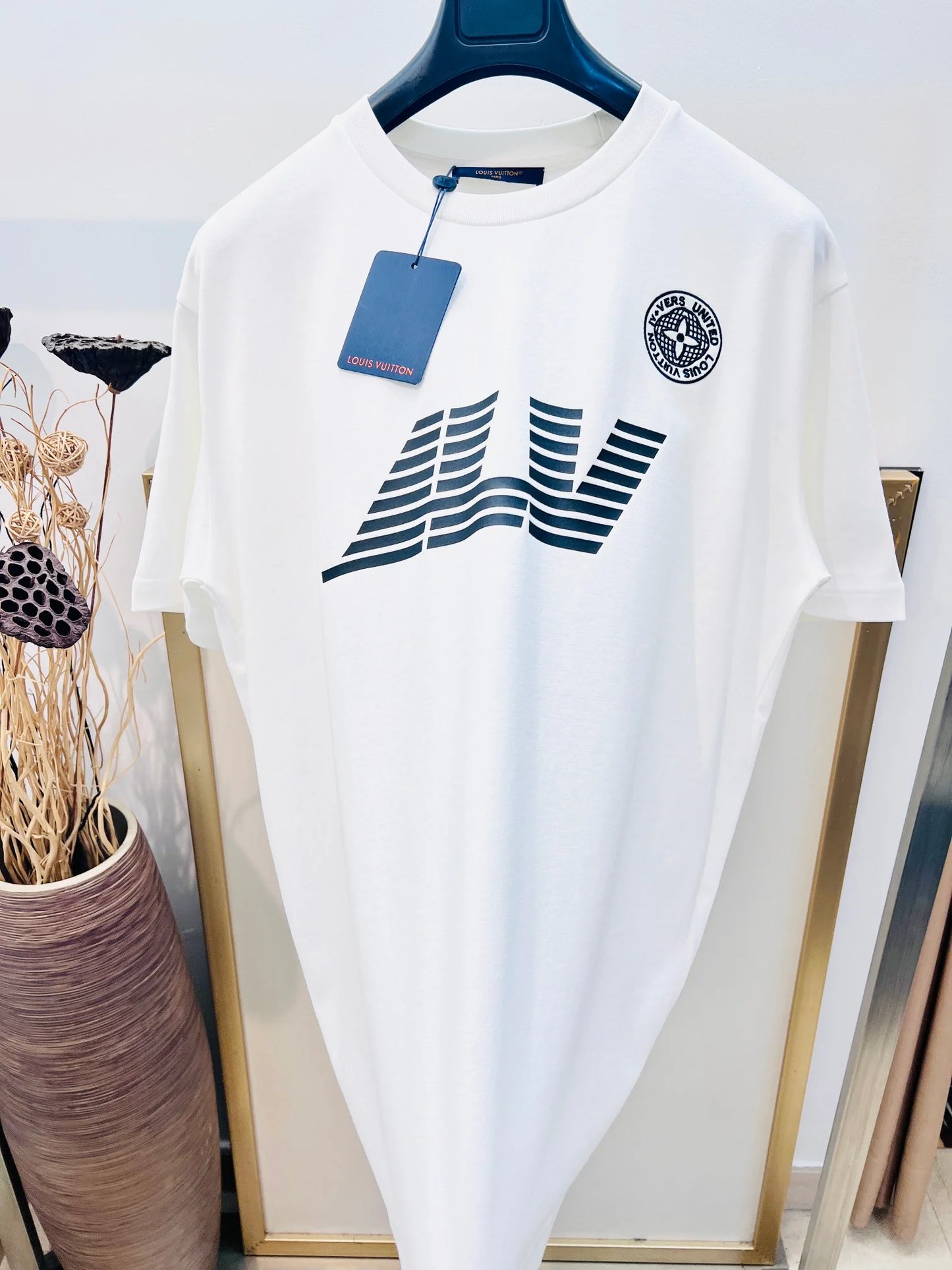 LV TSHIRT