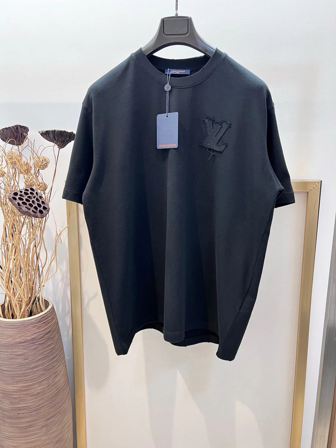 LV TSHIRT