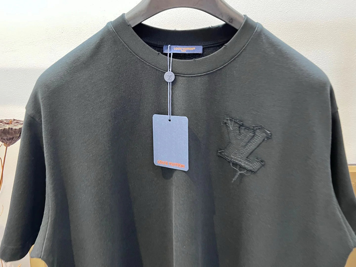 LV TSHIRT