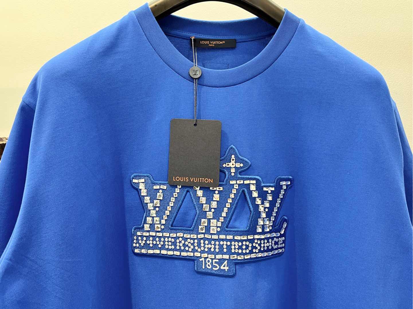 LV TSHIRT