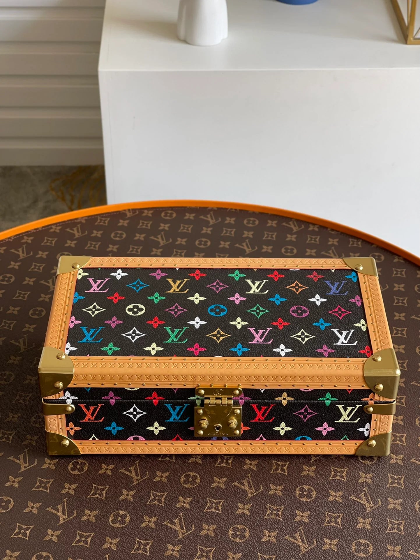 LV WATCHES BOX