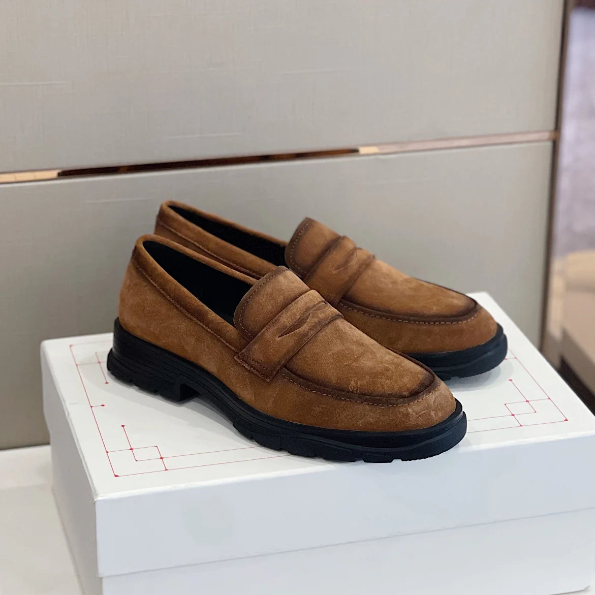 MCQUEEN LOAFER