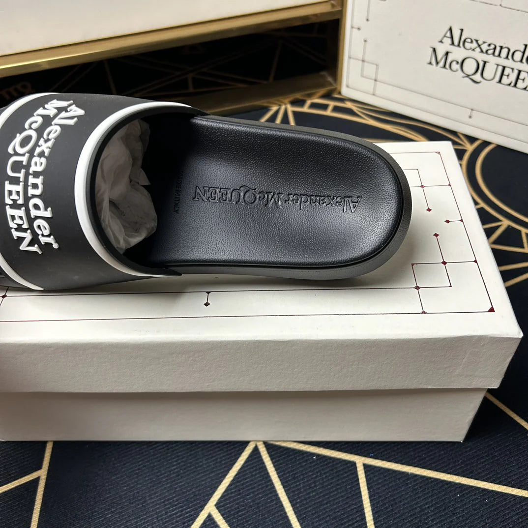 MCQUEEN SANDAL