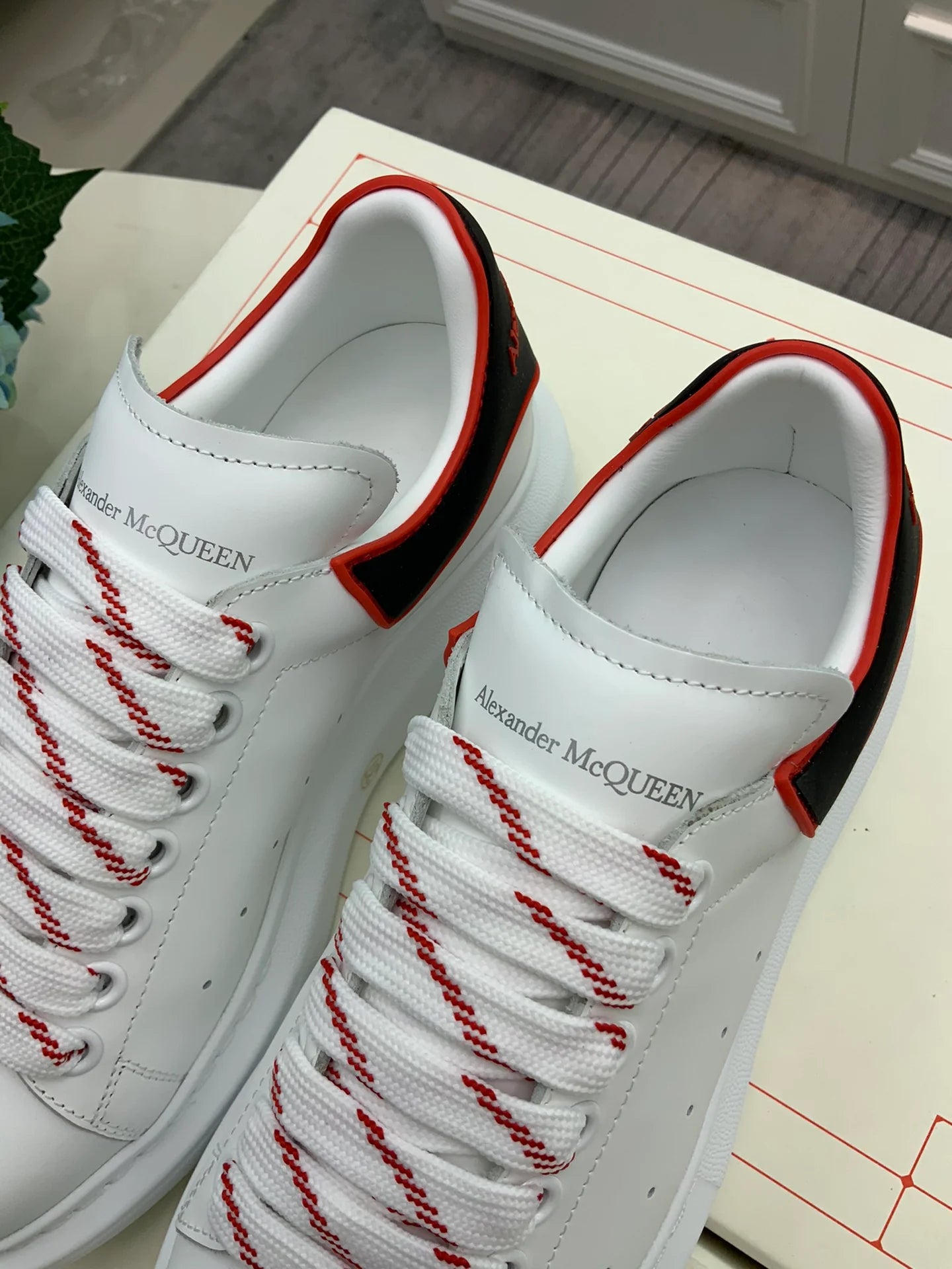 MCQUEEN SNEAKER
