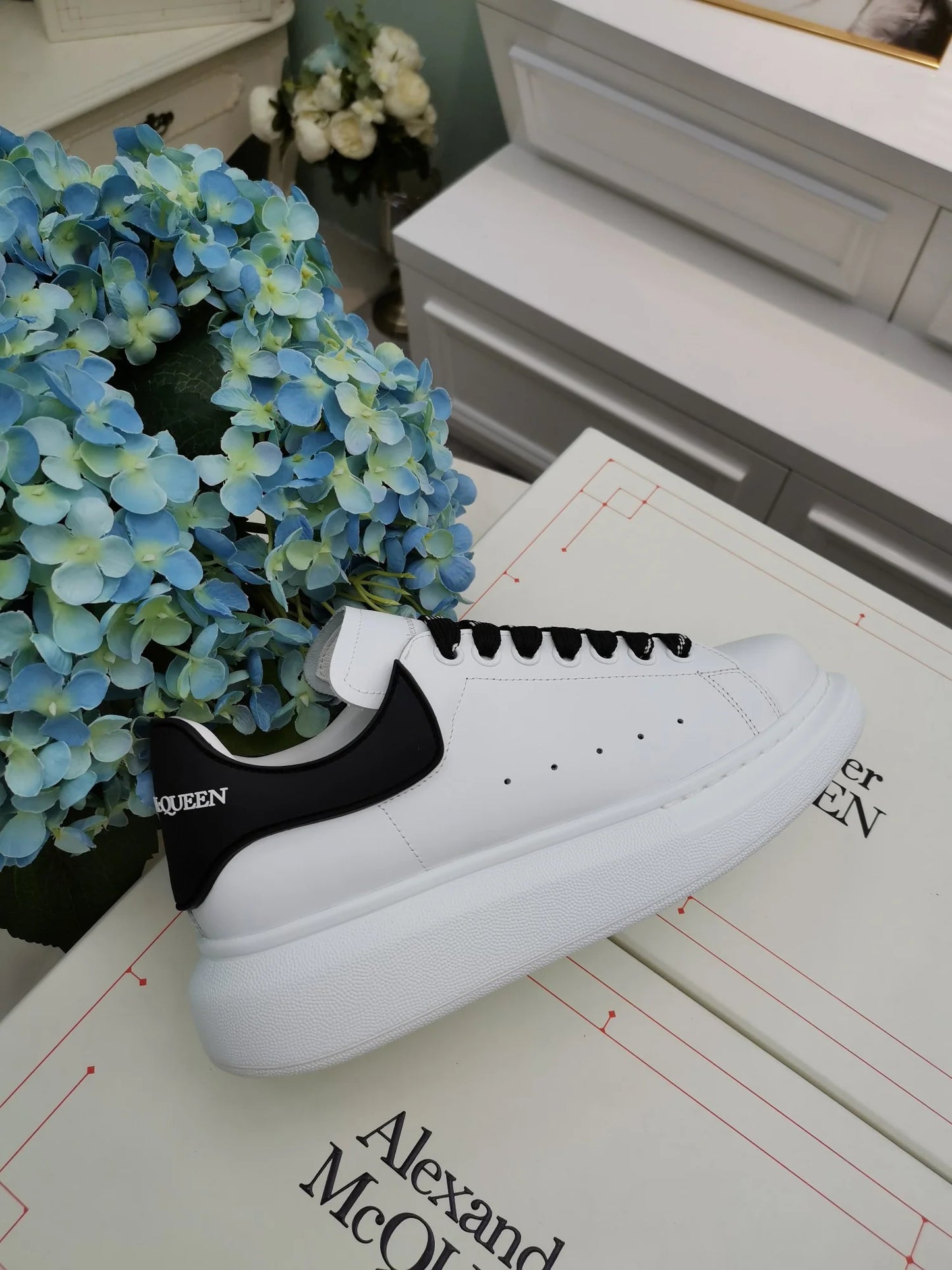MCQUEEN SNEAKER