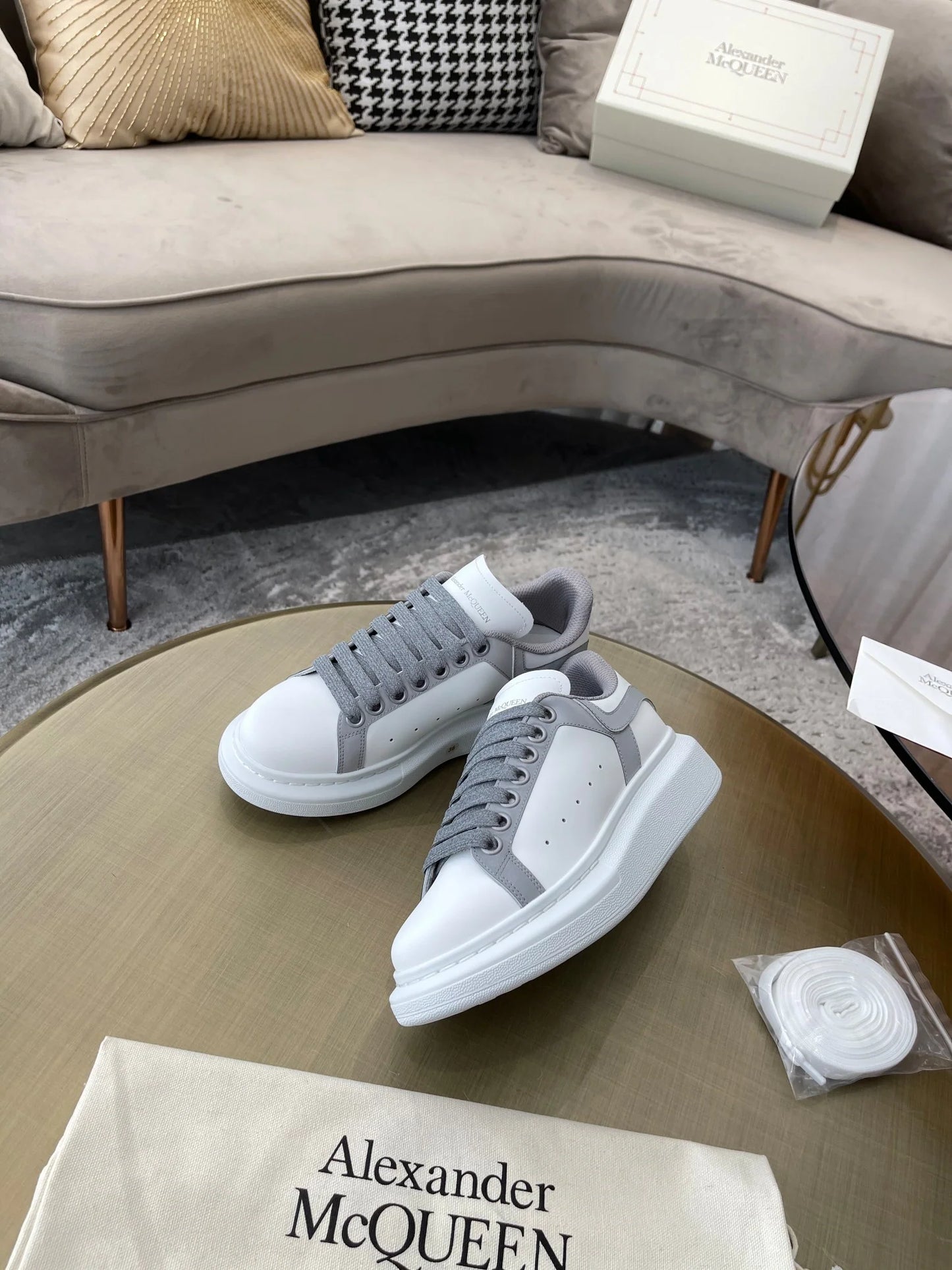 MCQUEEN SNEAKER
