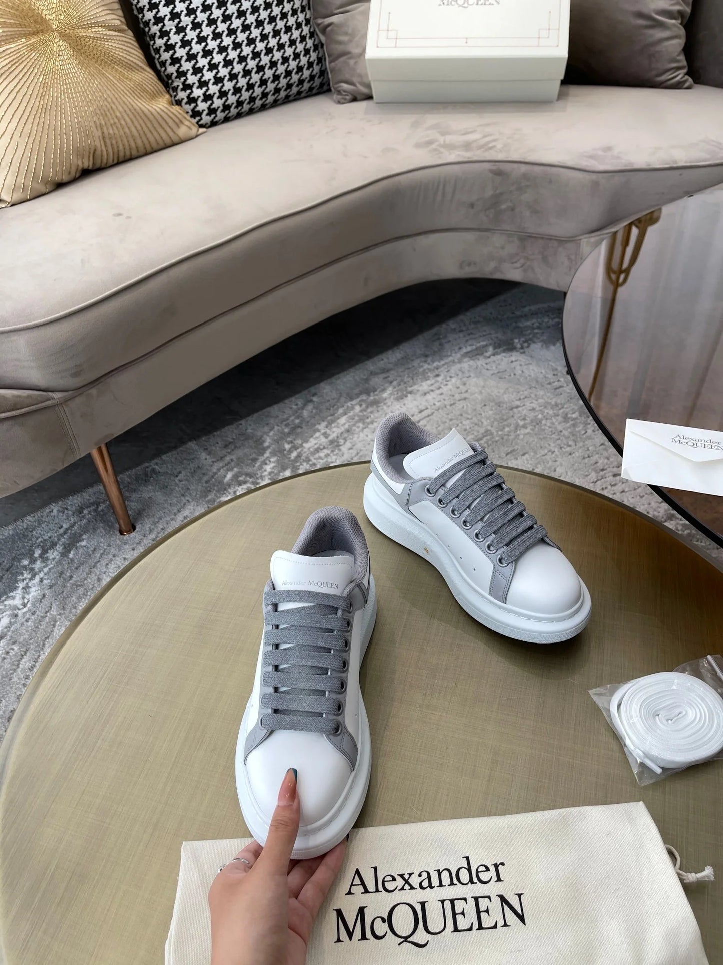 MCQUEEN SNEAKER