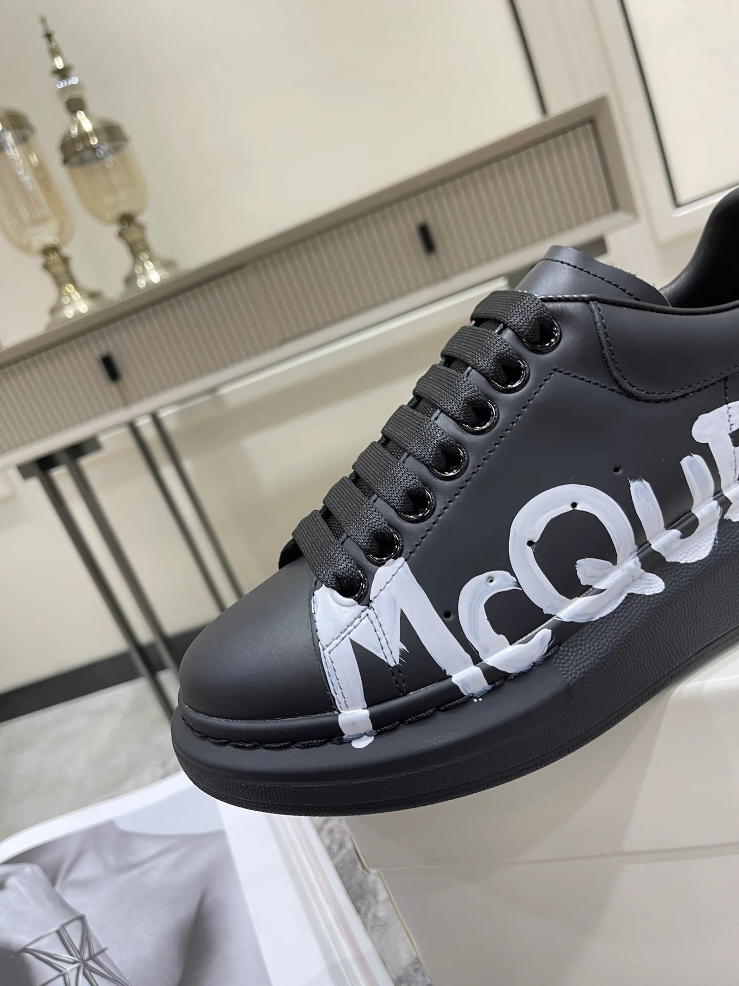 MCQUEEN SNEAKER