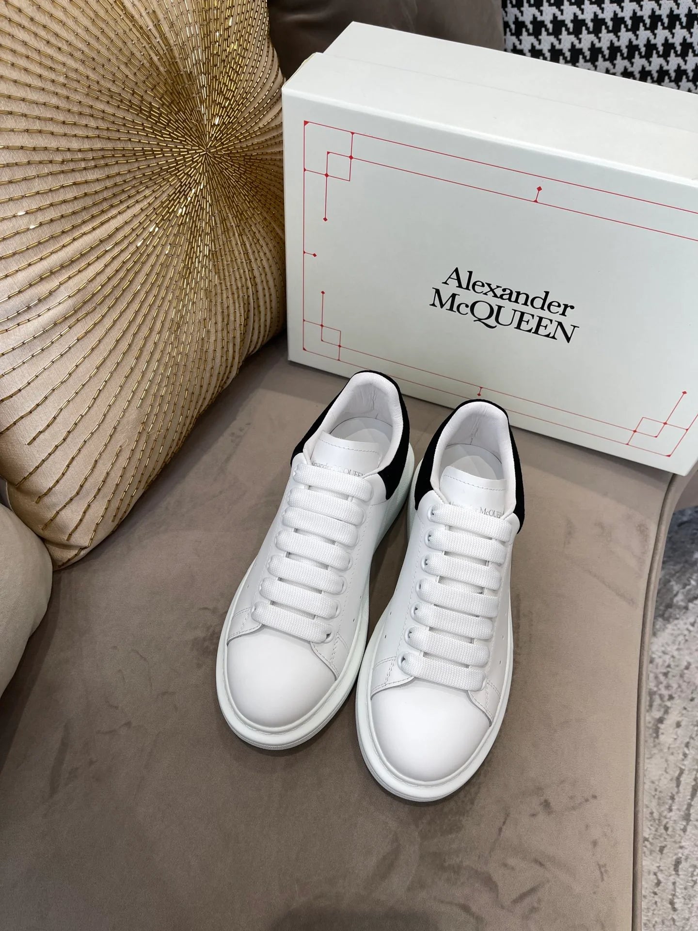 MCQUEEN SNEAKER