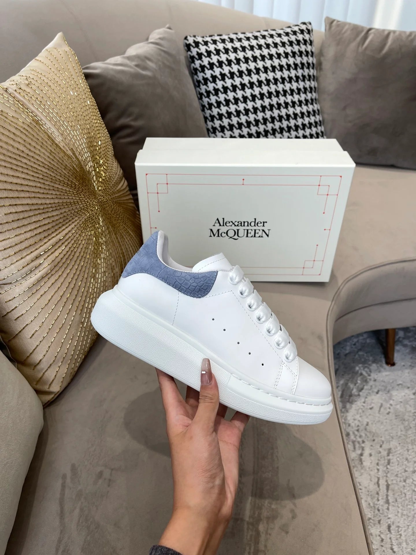 MCQUEEN SNEAKER