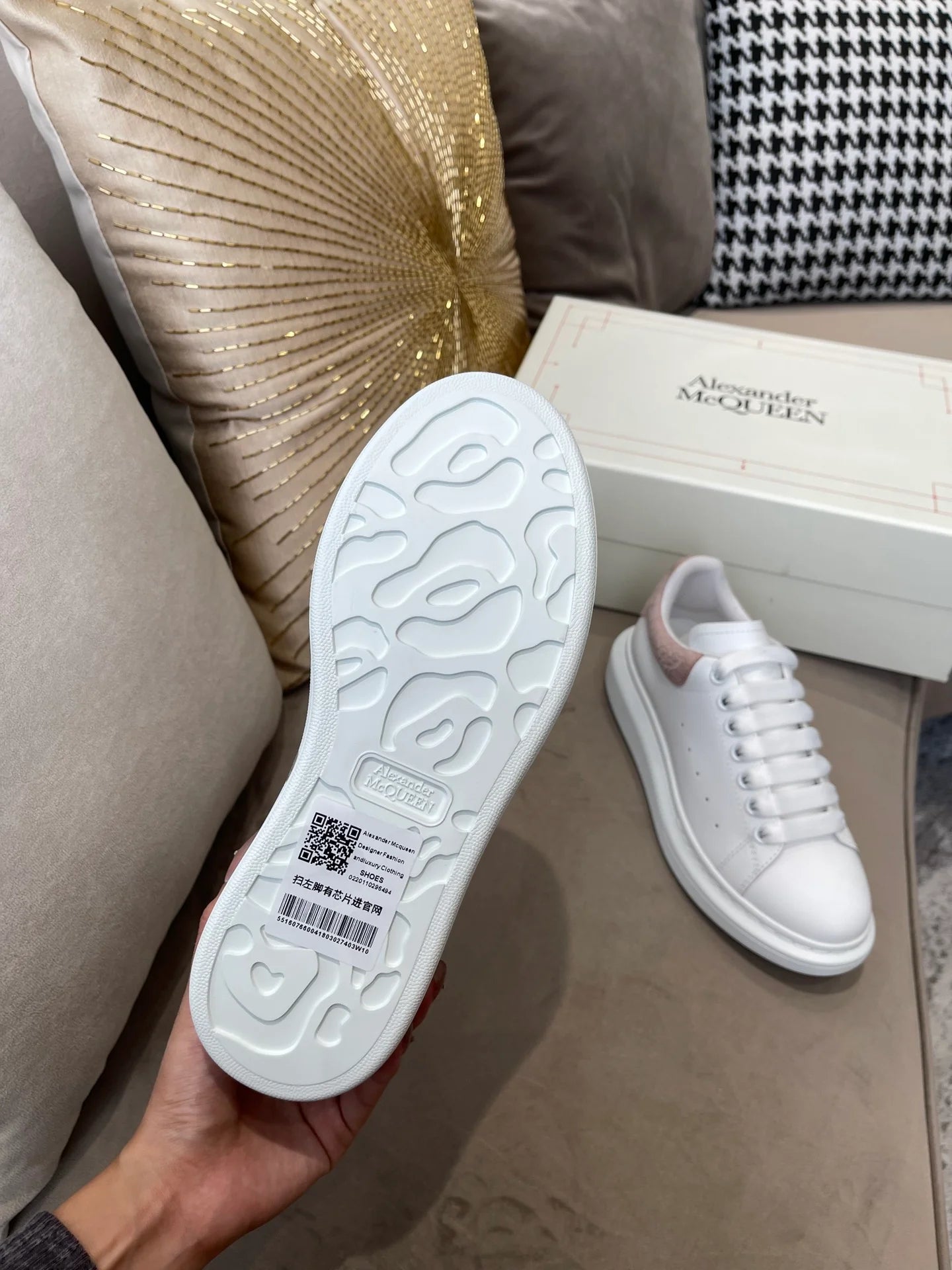 MCQUEEN SNEAKER