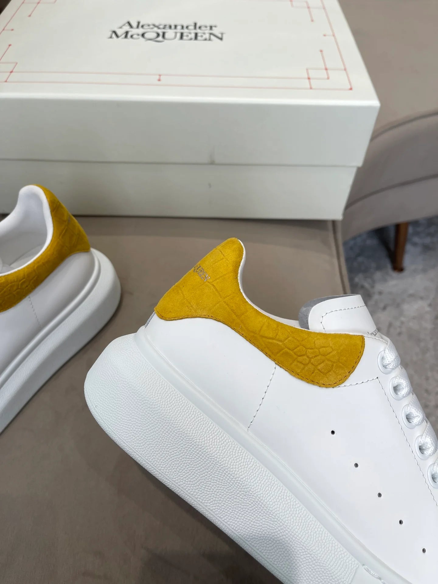 MCQUEEN SNEAKER