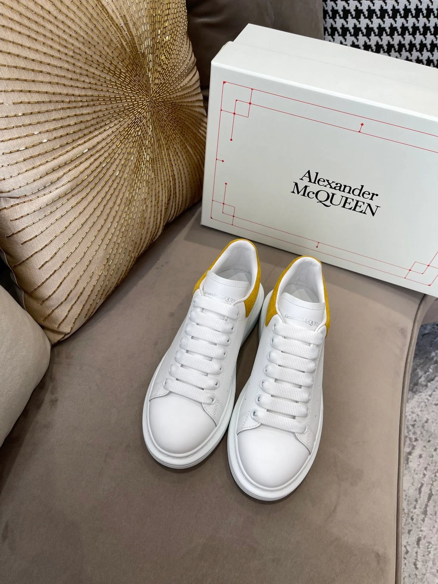 MCQUEEN SNEAKER