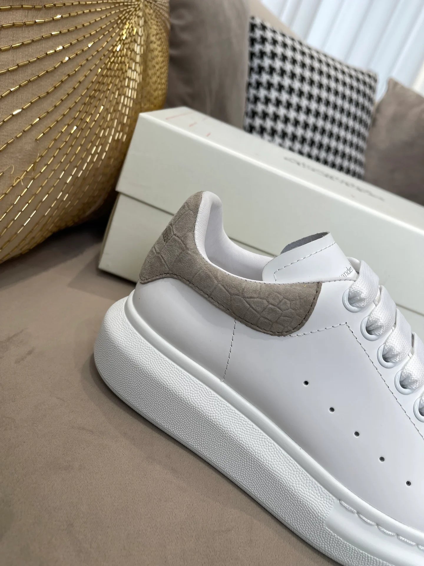 MCQUEEN SNEAKER