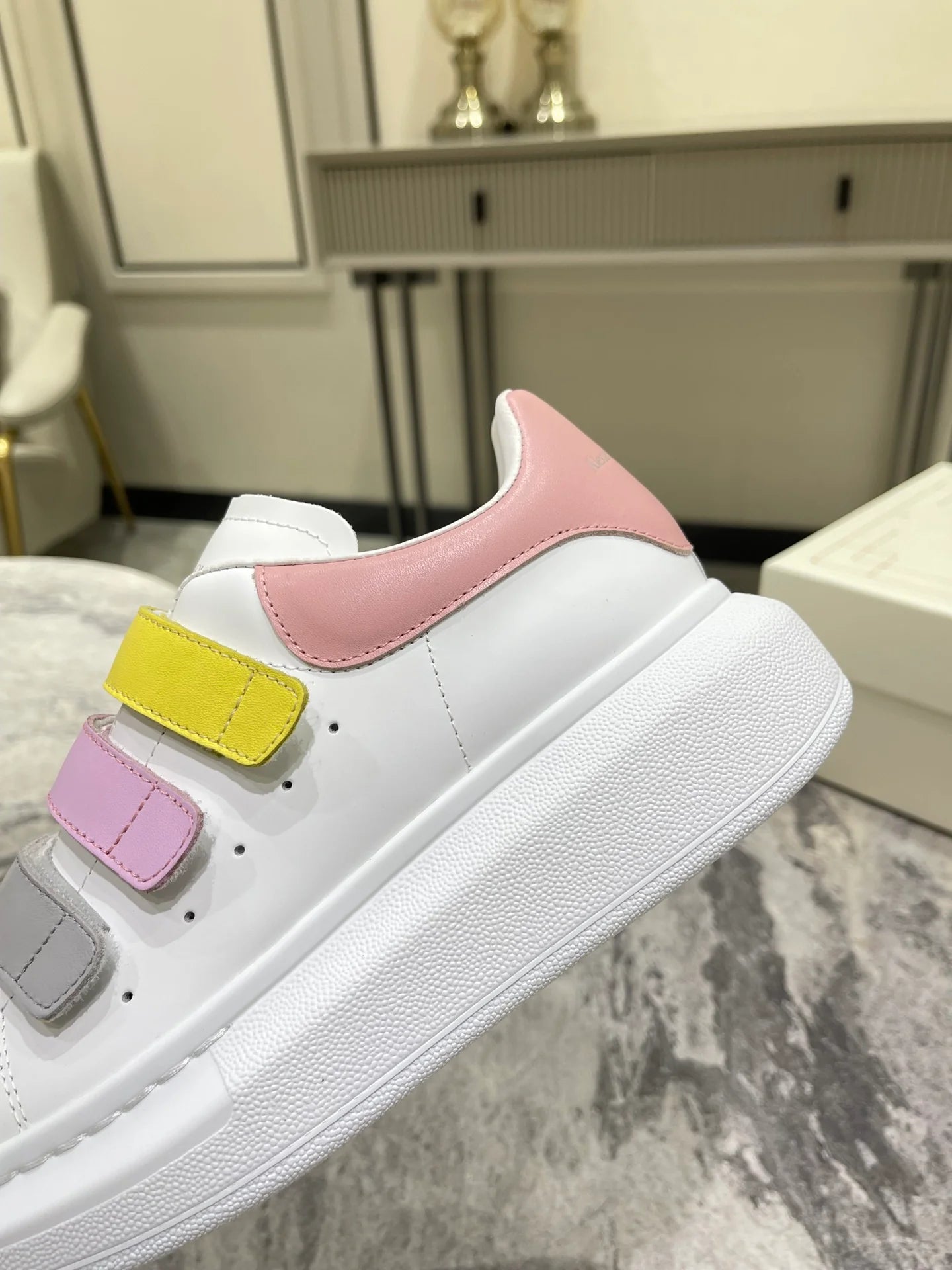 MCQUEEN SNEAKER