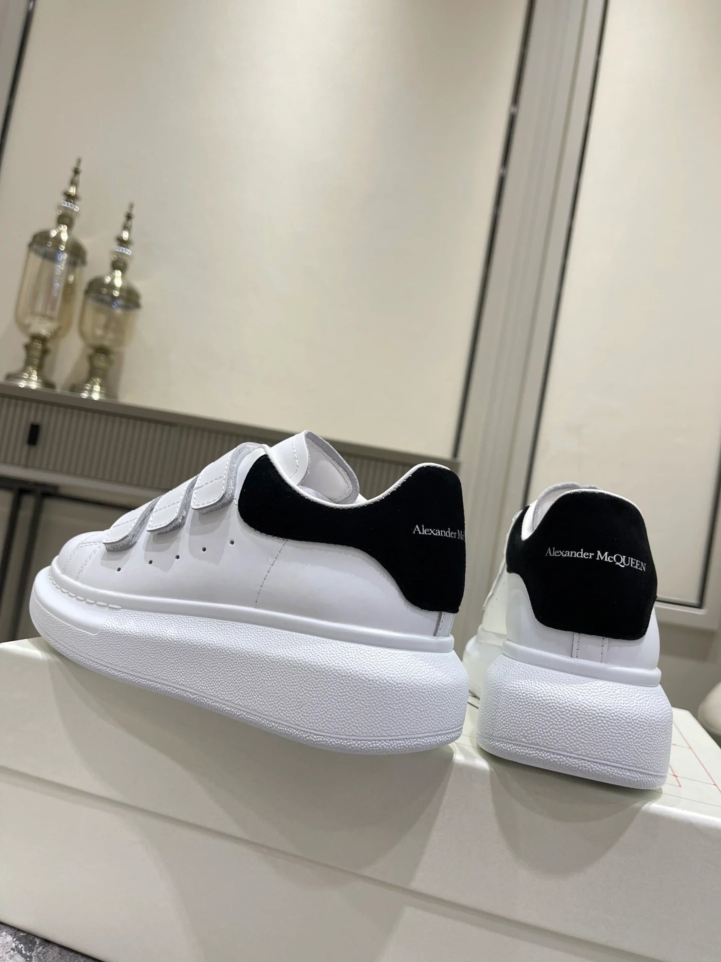 MCQUEEN SNEAKER