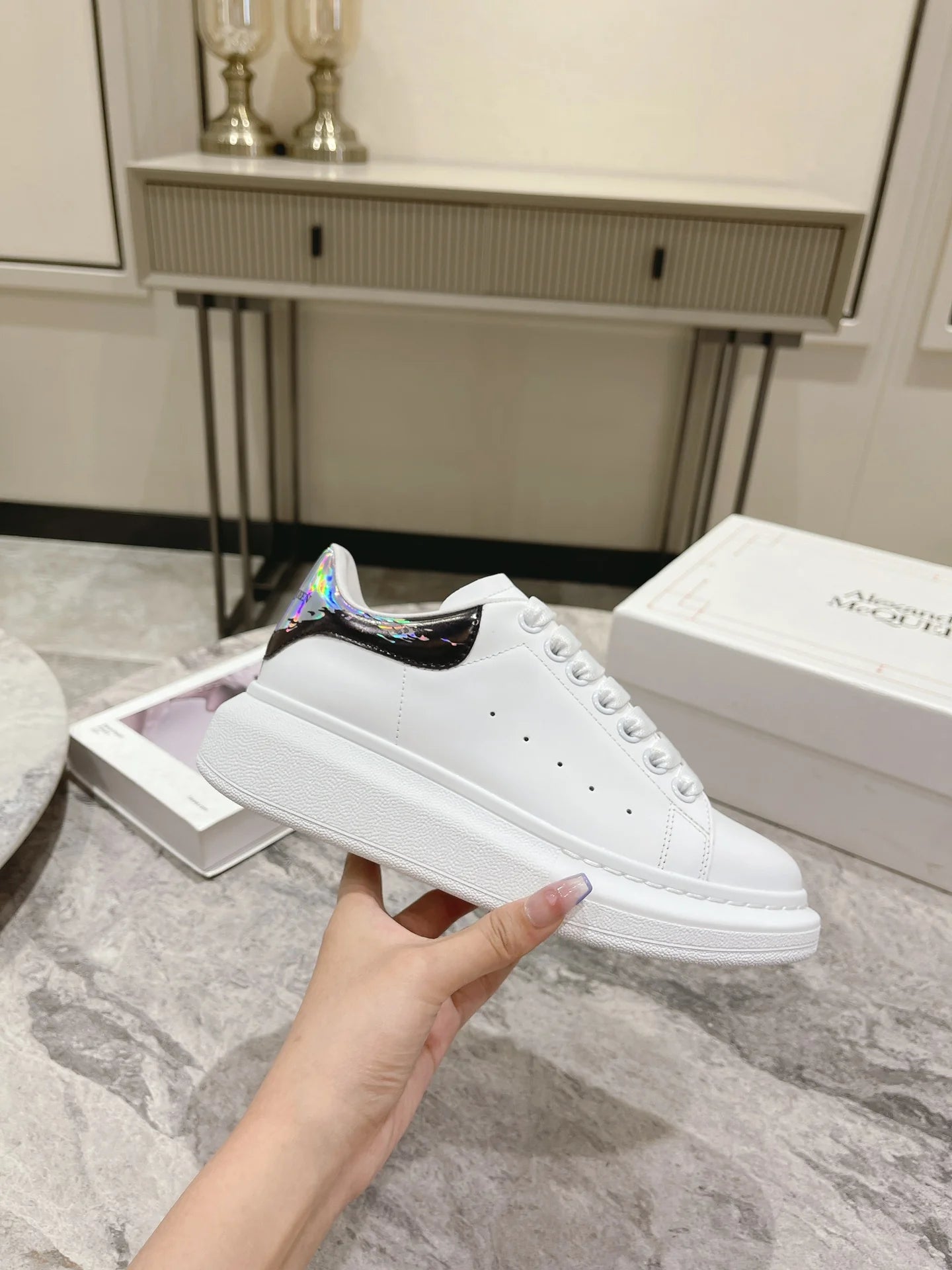 MCQUEEN SNEAKER