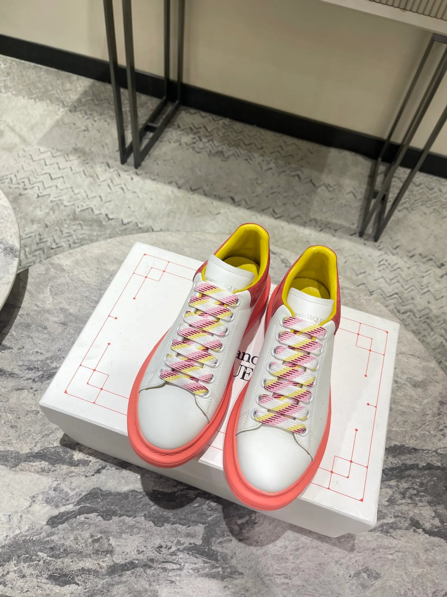 MCQUEEN SNEAKER