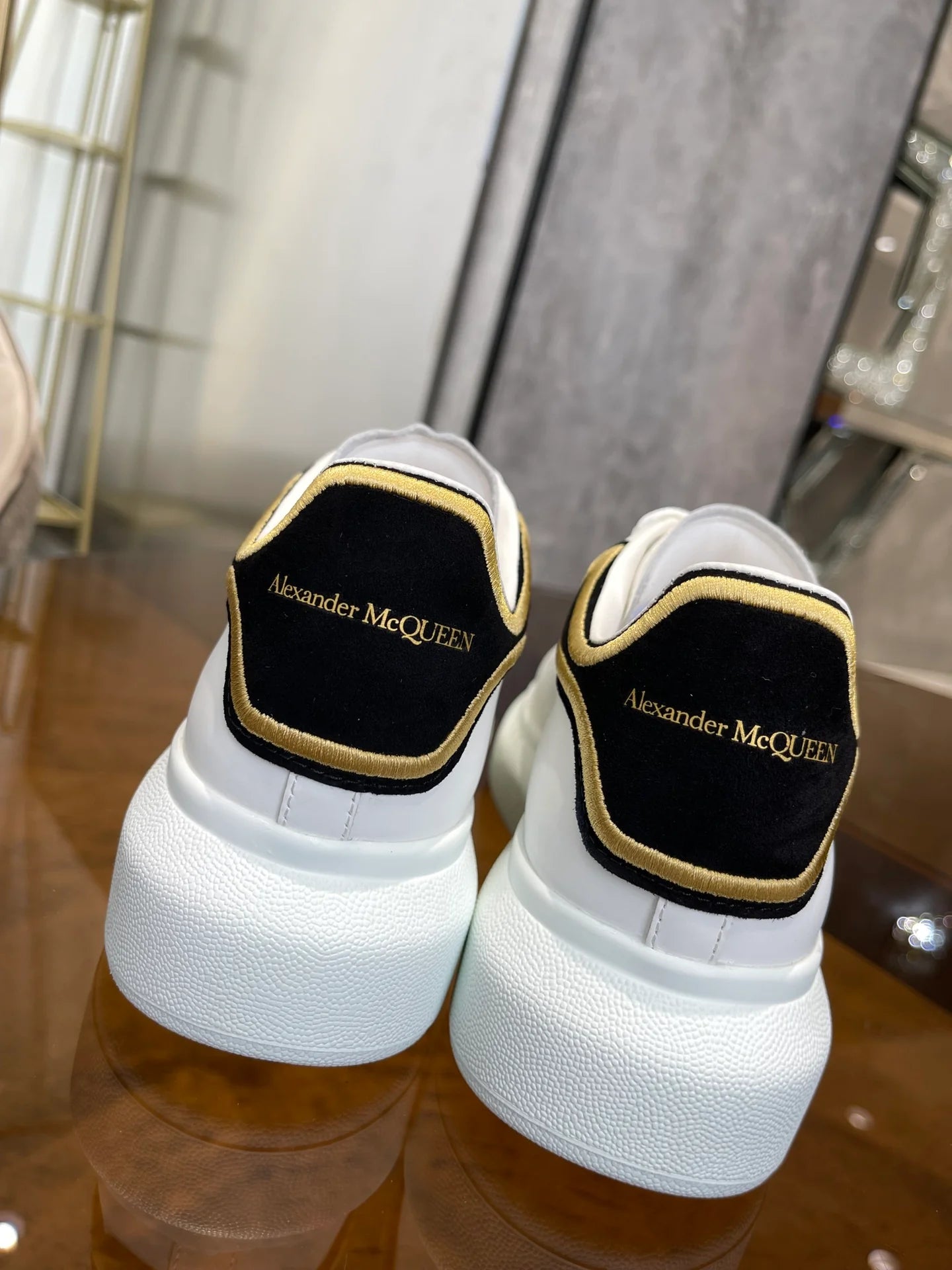 MCQUEEN SNEAKER